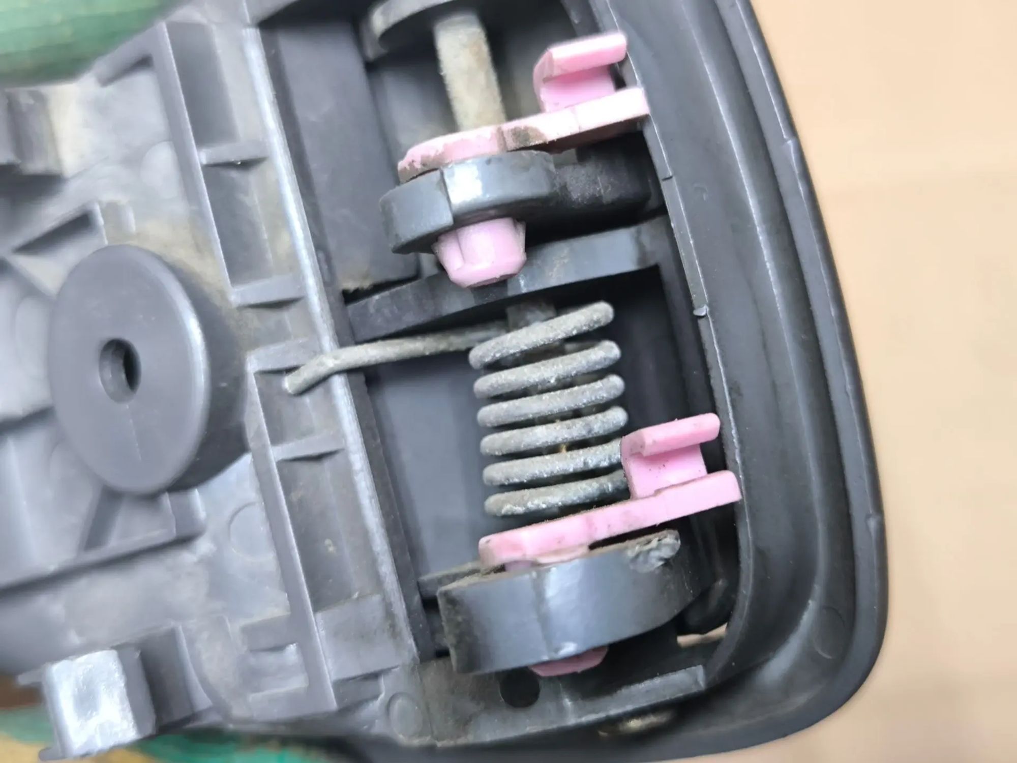 https://ycs.partsauto.market/partsauto-images/thmbs/userImages/d89d66a30f14dbad161fb7a986aa0fe5/part/431d8a28-ccfb-4850-8494-afd5d4279188_1784951063106.jpg