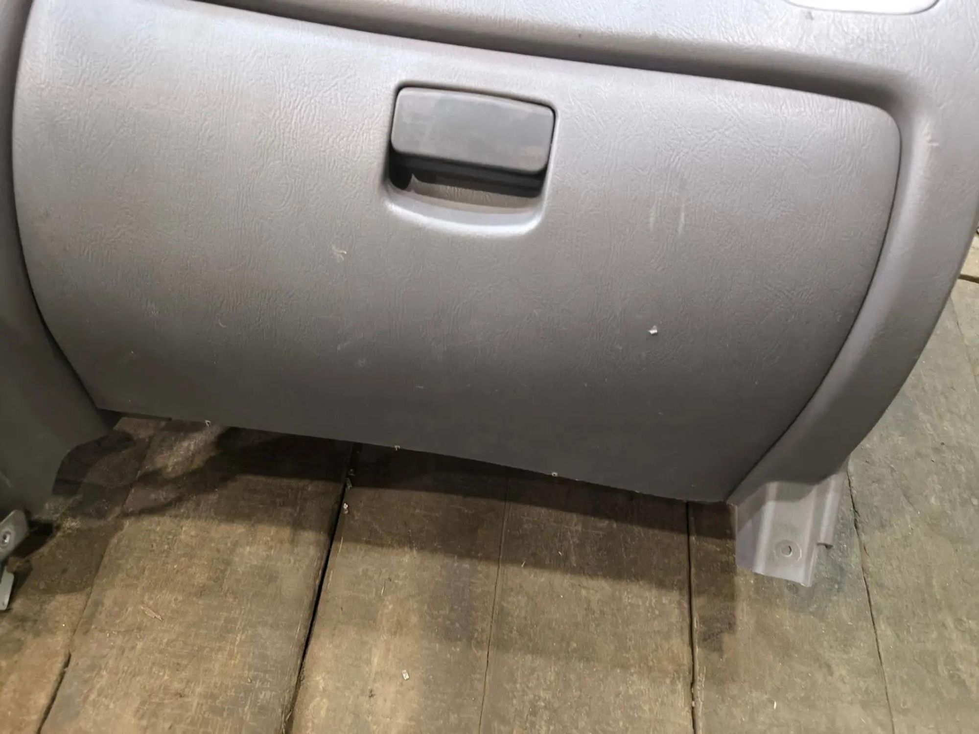 https://ycs.partsauto.market/partsauto-images/thmbs/userImages/d89d66a30f14dbad161fb7a986aa0fe5/part/439ef445-9372-4ad9-9823-433de3230c31_1786285983526.jpg