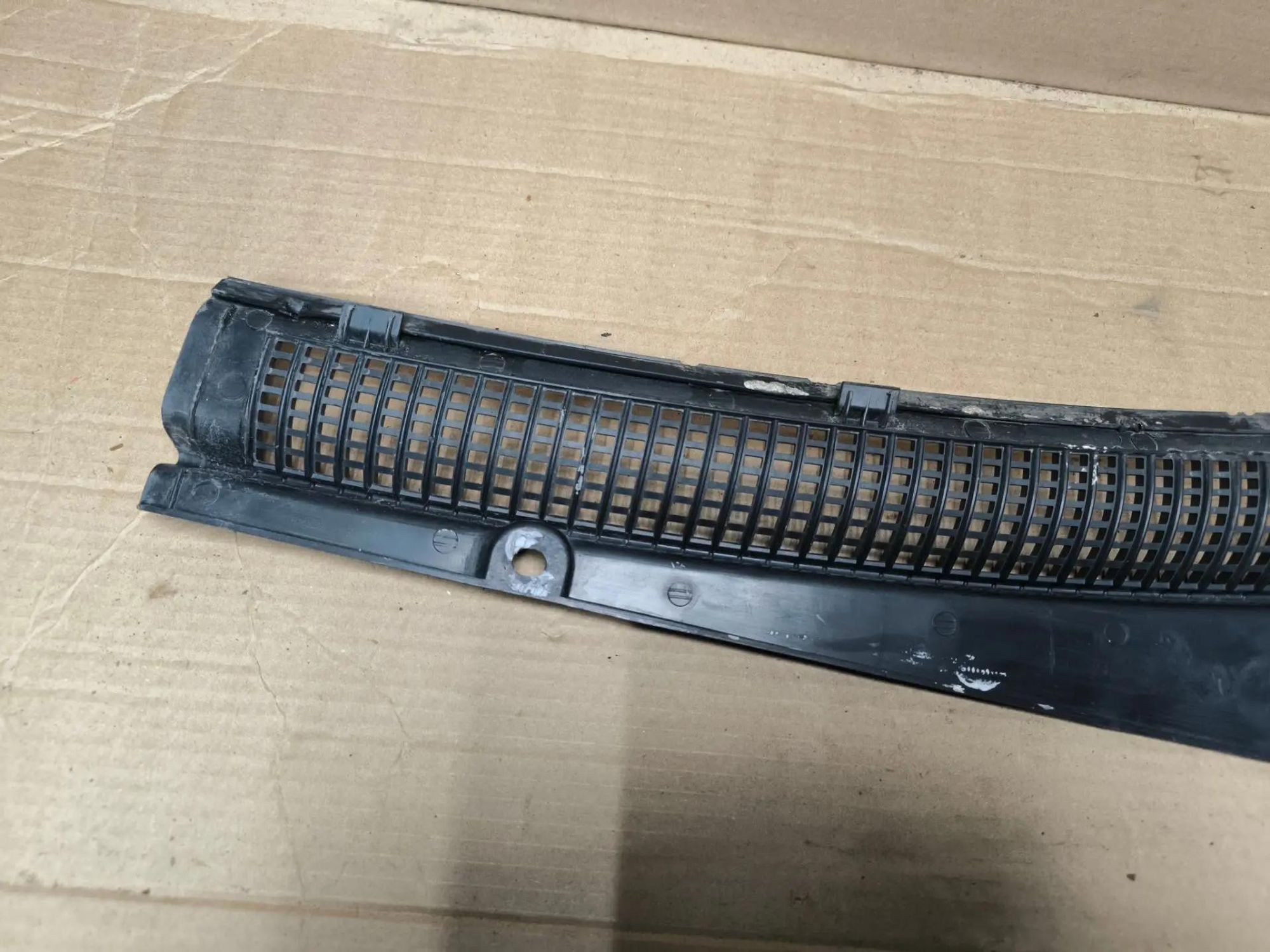 https://ycs.partsauto.market/partsauto-images/thmbs/userImages/d89d66a30f14dbad161fb7a986aa0fe5/part/4655e3d7-d808-42d3-aeea-fe0a49ce9903_1785568967708.jpg