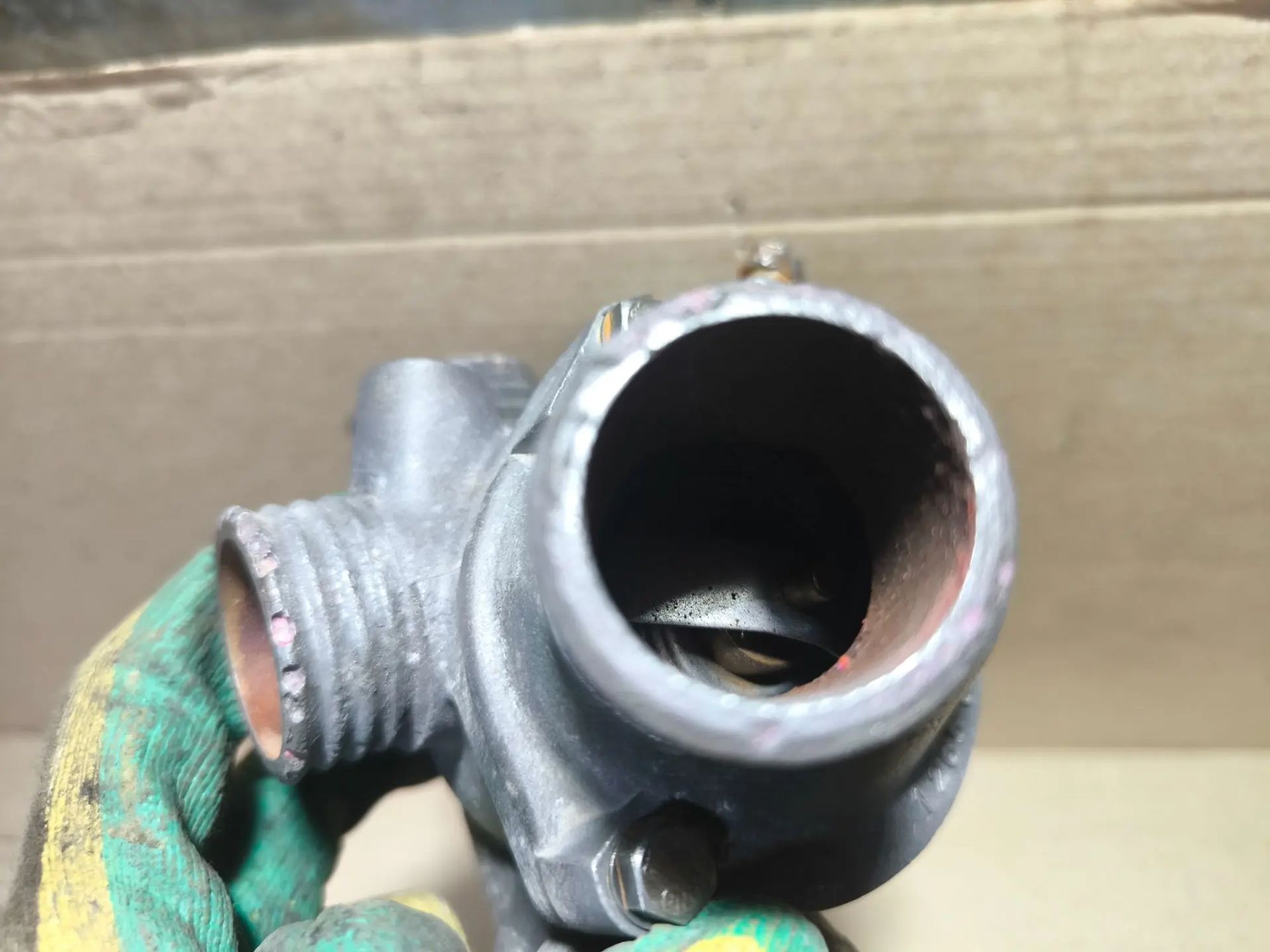https://ycs.partsauto.market/partsauto-images/thmbs/userImages/d89d66a30f14dbad161fb7a986aa0fe5/part/465b8de4-b5fa-4602-b22e-cbeb310ae46b_1783050844591.jpg