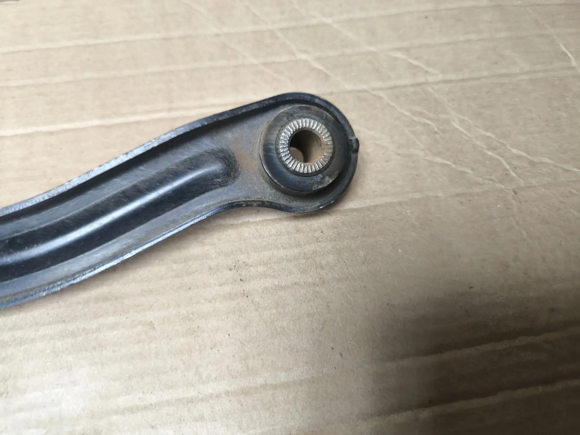 https://ycs.partsauto.market/partsauto-images/thmbs/userImages/d89d66a30f14dbad161fb7a986aa0fe5/part/46780e02-8785-43d5-9ceb-09ff0db35203_1786117779703.jpg
