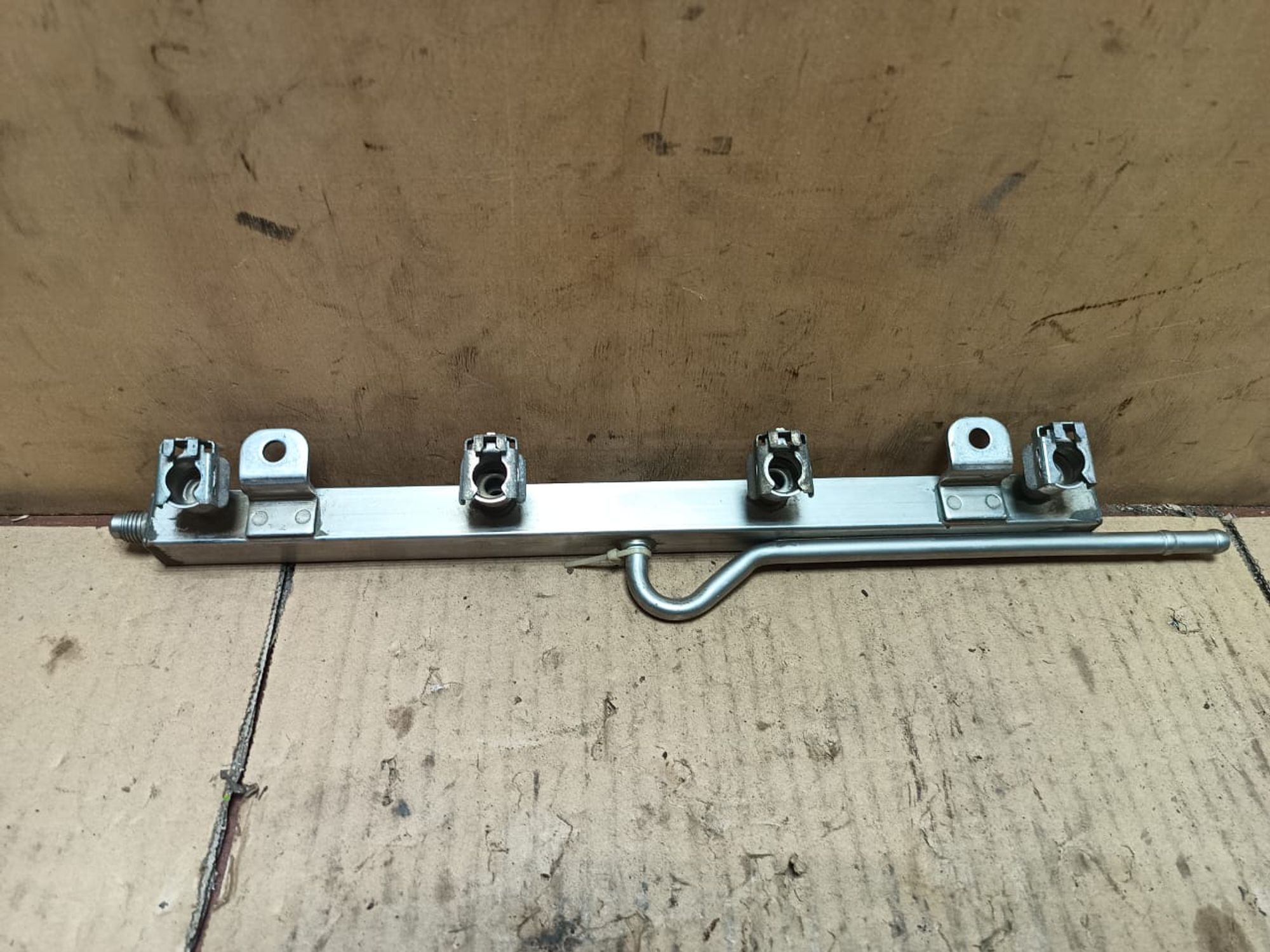 https://ycs.partsauto.market/partsauto-images/thmbs/userImages/d89d66a30f14dbad161fb7a986aa0fe5/part/47bc8071-6756-47c6-8555-2e202008f39d_1740554300875.jpg