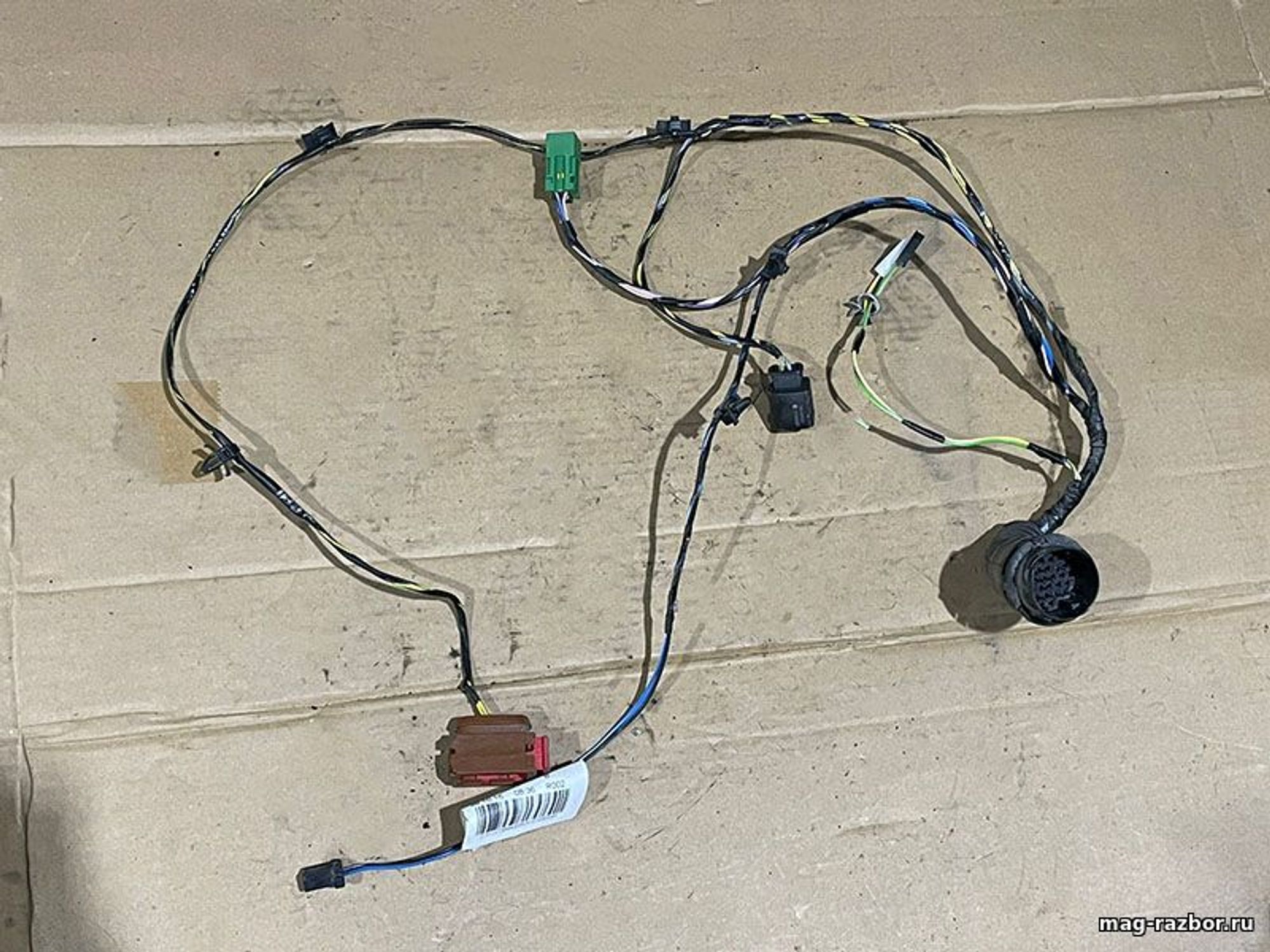 https://ycs.partsauto.market/partsauto-images/thmbs/userImages/d89d66a30f14dbad161fb7a986aa0fe5/part/47cfa6ba-d778-444c-85a1-c41b85641cfb_1711447849851.jpg