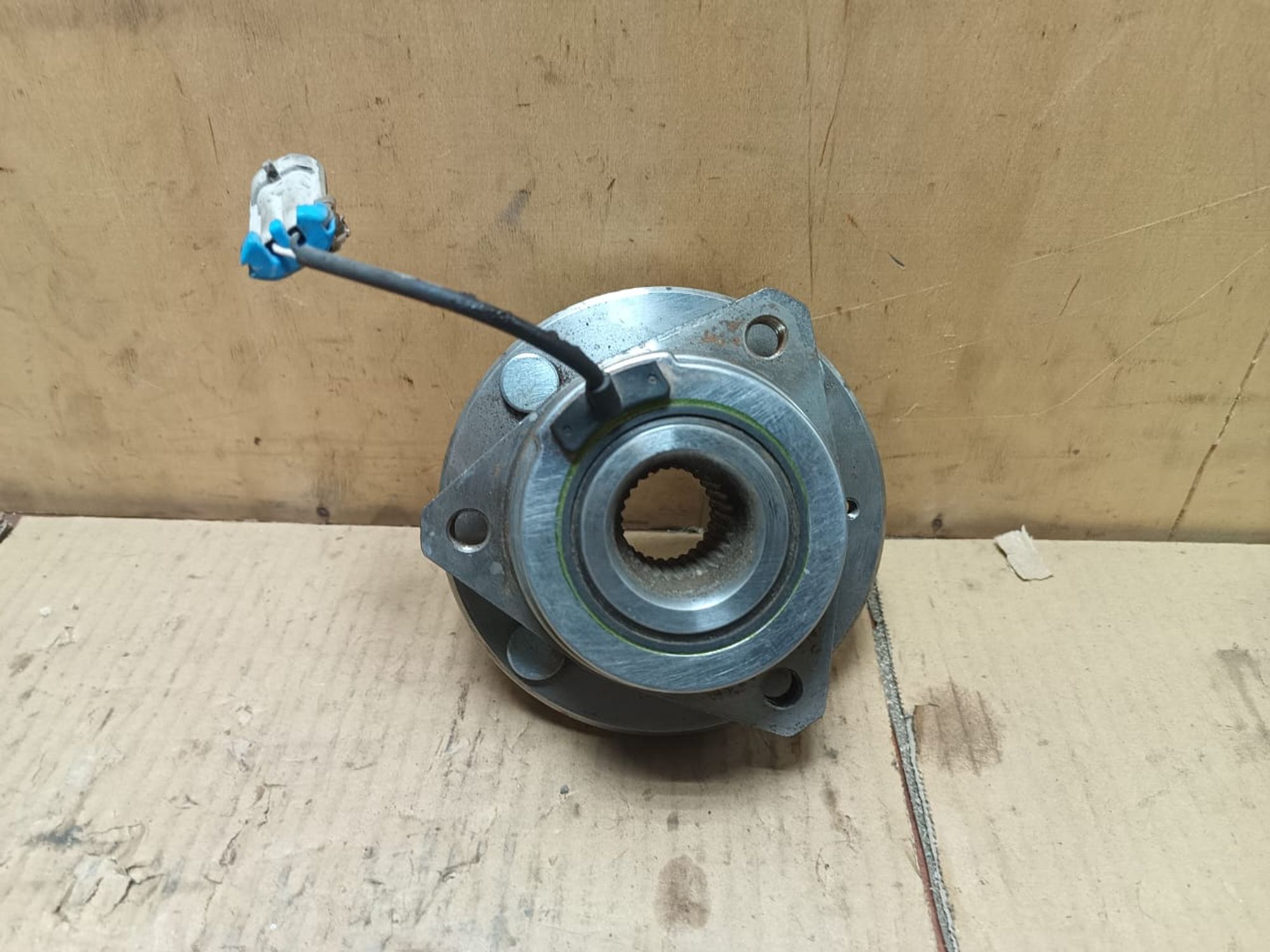 https://ycs.partsauto.market/partsauto-images/thmbs/userImages/d89d66a30f14dbad161fb7a986aa0fe5/part/4828b1fb-9599-4859-8683-fb456cc024ee_1739951548285.jpg