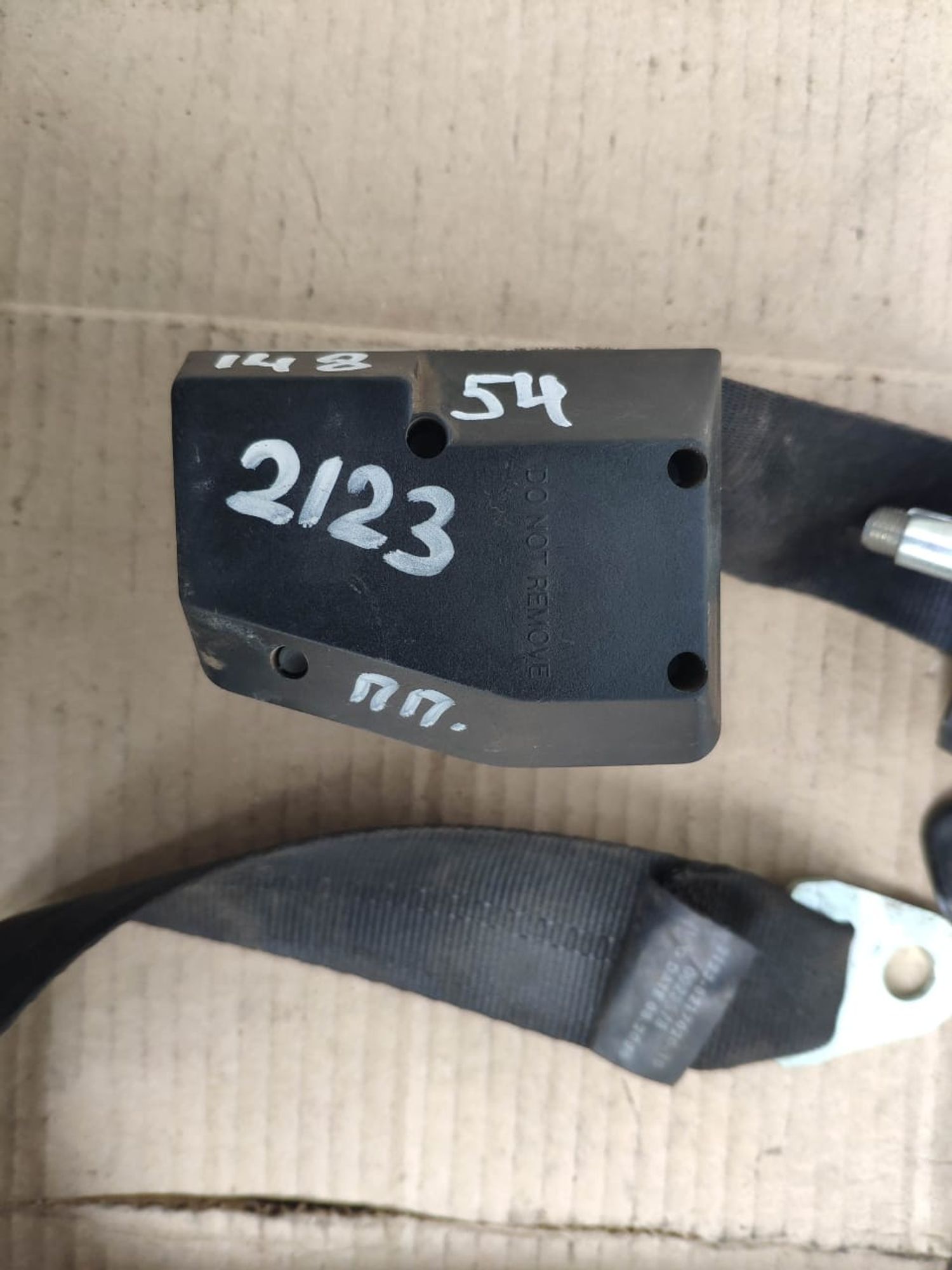 https://ycs.partsauto.market/partsauto-images/thmbs/userImages/d89d66a30f14dbad161fb7a986aa0fe5/part/484ace5d-b714-49eb-b79c-456838f7f04a_1719312217729.jpg