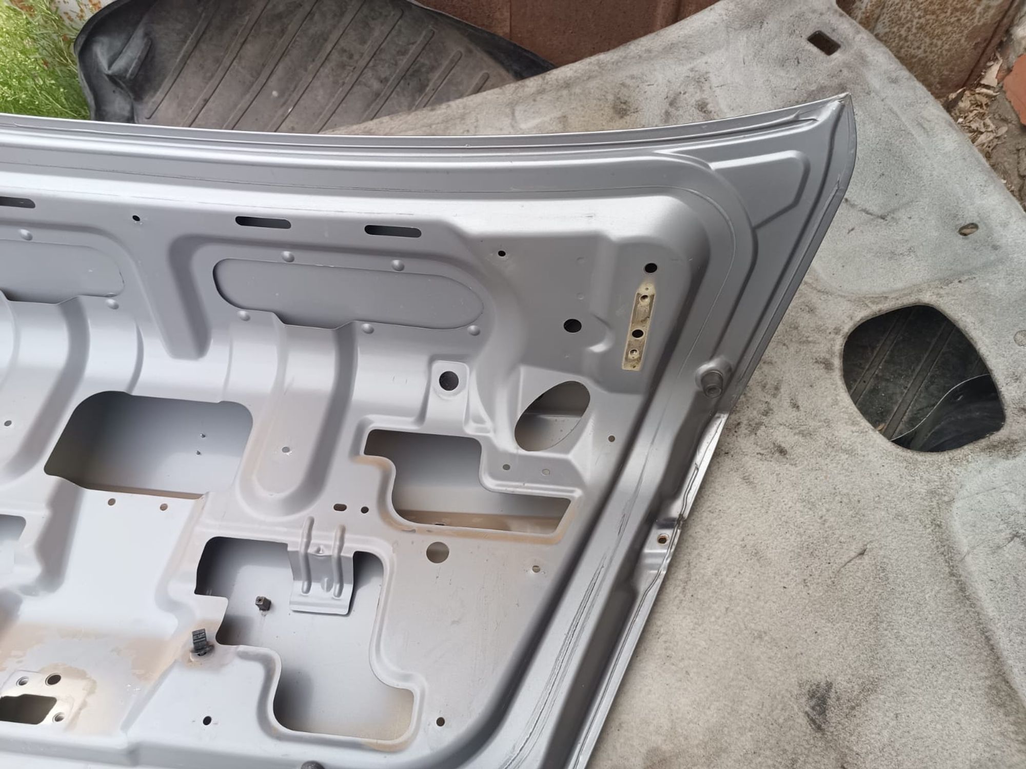 https://ycs.partsauto.market/partsauto-images/thmbs/userImages/d89d66a30f14dbad161fb7a986aa0fe5/part/48dc5d0f-6907-43af-b42a-36ef4eb7d85c_1717396875956.jpg