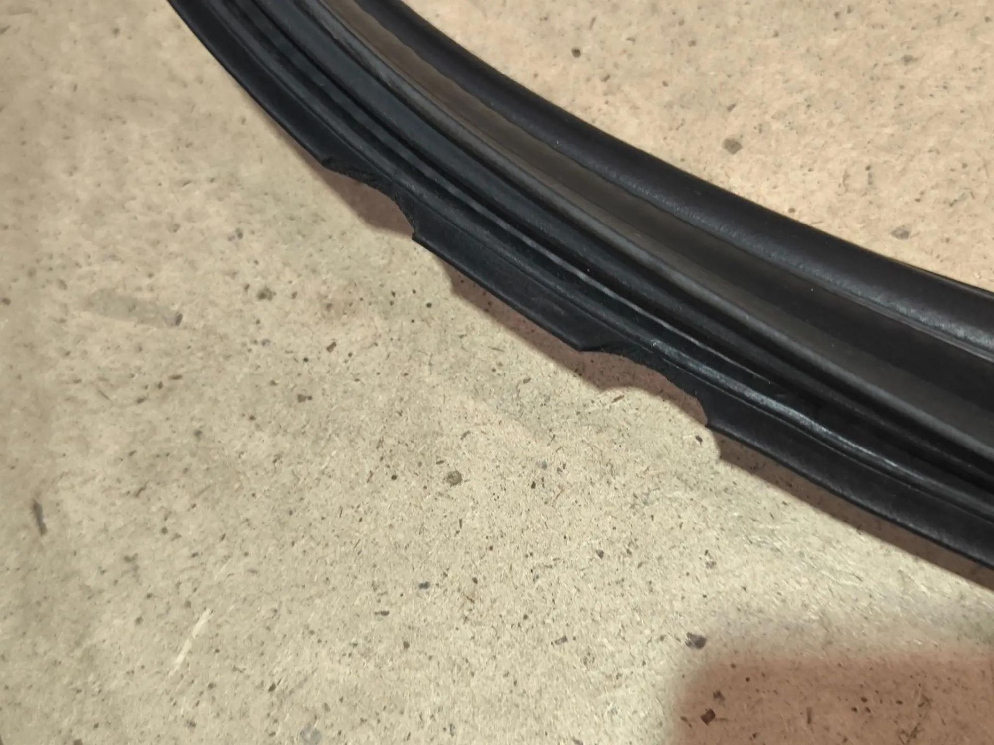 https://ycs.partsauto.market/partsauto-images/thmbs/userImages/d89d66a30f14dbad161fb7a986aa0fe5/part/49044f8e-902a-4147-ba2e-ae5b63b6c8cd_1785564291276.jpg