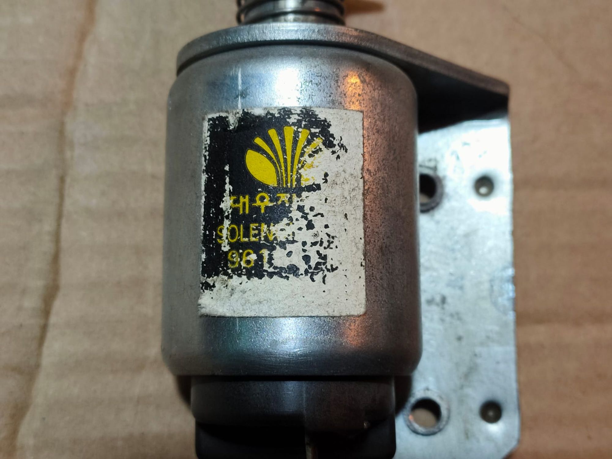 https://ycs.partsauto.market/partsauto-images/thmbs/userImages/d89d66a30f14dbad161fb7a986aa0fe5/part/49721993-a4a4-466a-8cba-0ba107429e05_1731321695459.jpg