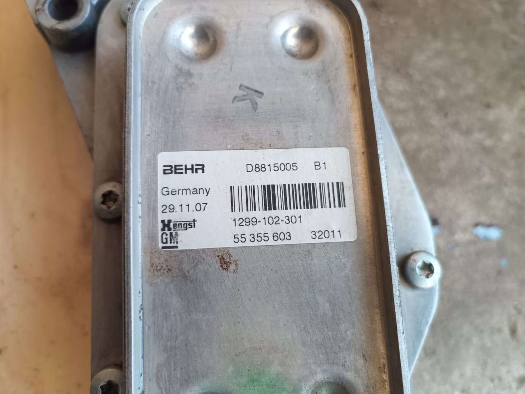 https://ycs.partsauto.market/partsauto-images/thmbs/userImages/d89d66a30f14dbad161fb7a986aa0fe5/part/498087fb-37e6-4292-9d1c-e82d7add5684_1720115850974.jpg