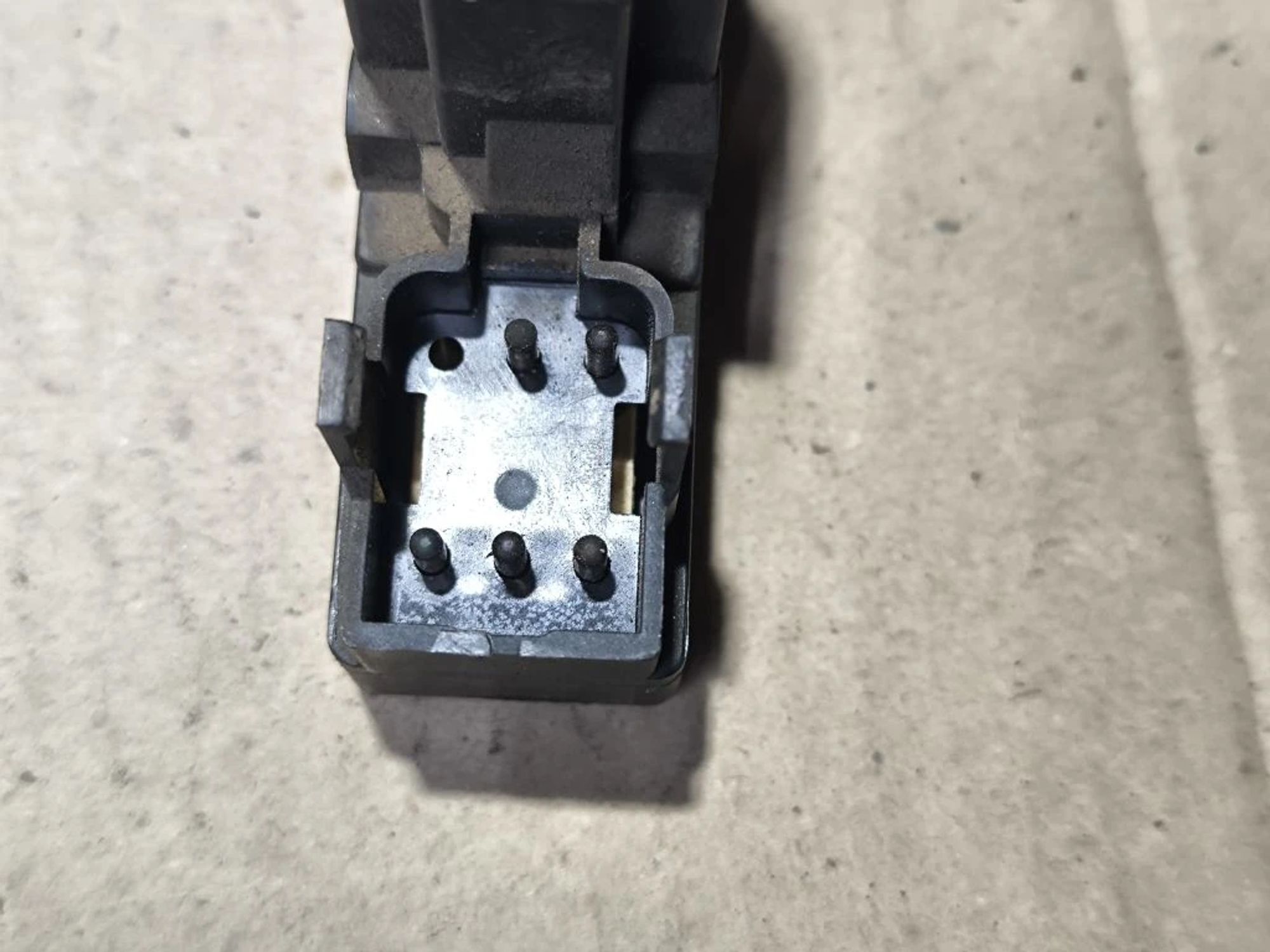 https://ycs.partsauto.market/partsauto-images/thmbs/userImages/d89d66a30f14dbad161fb7a986aa0fe5/part/4afd3868-4682-4e9b-bed4-f2683b587583_1780573977786.jpg