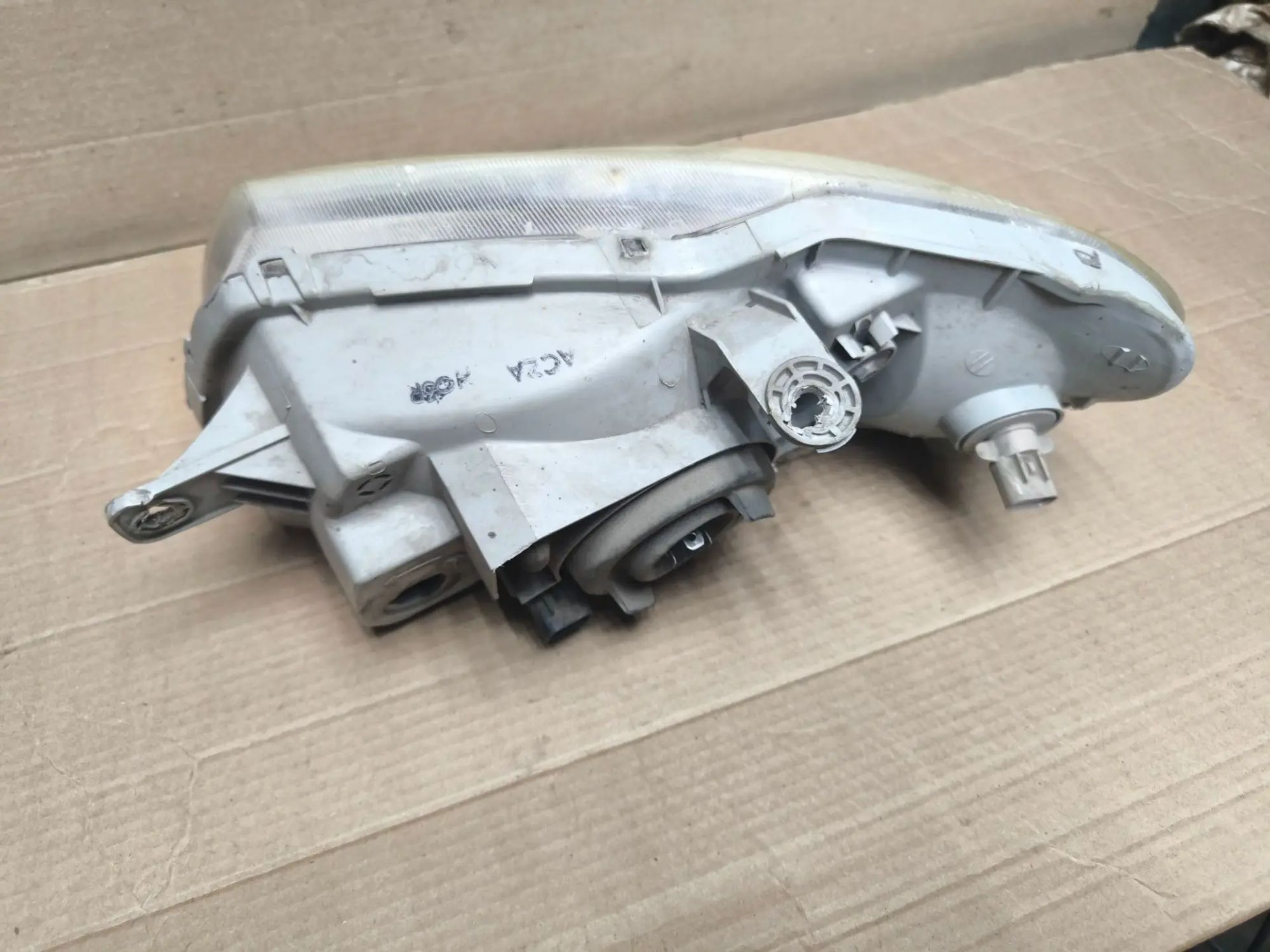 https://ycs.partsauto.market/partsauto-images/thmbs/userImages/d89d66a30f14dbad161fb7a986aa0fe5/part/4cfb4928-731f-4e5b-b648-6821d635f083_1785562154270.jpg