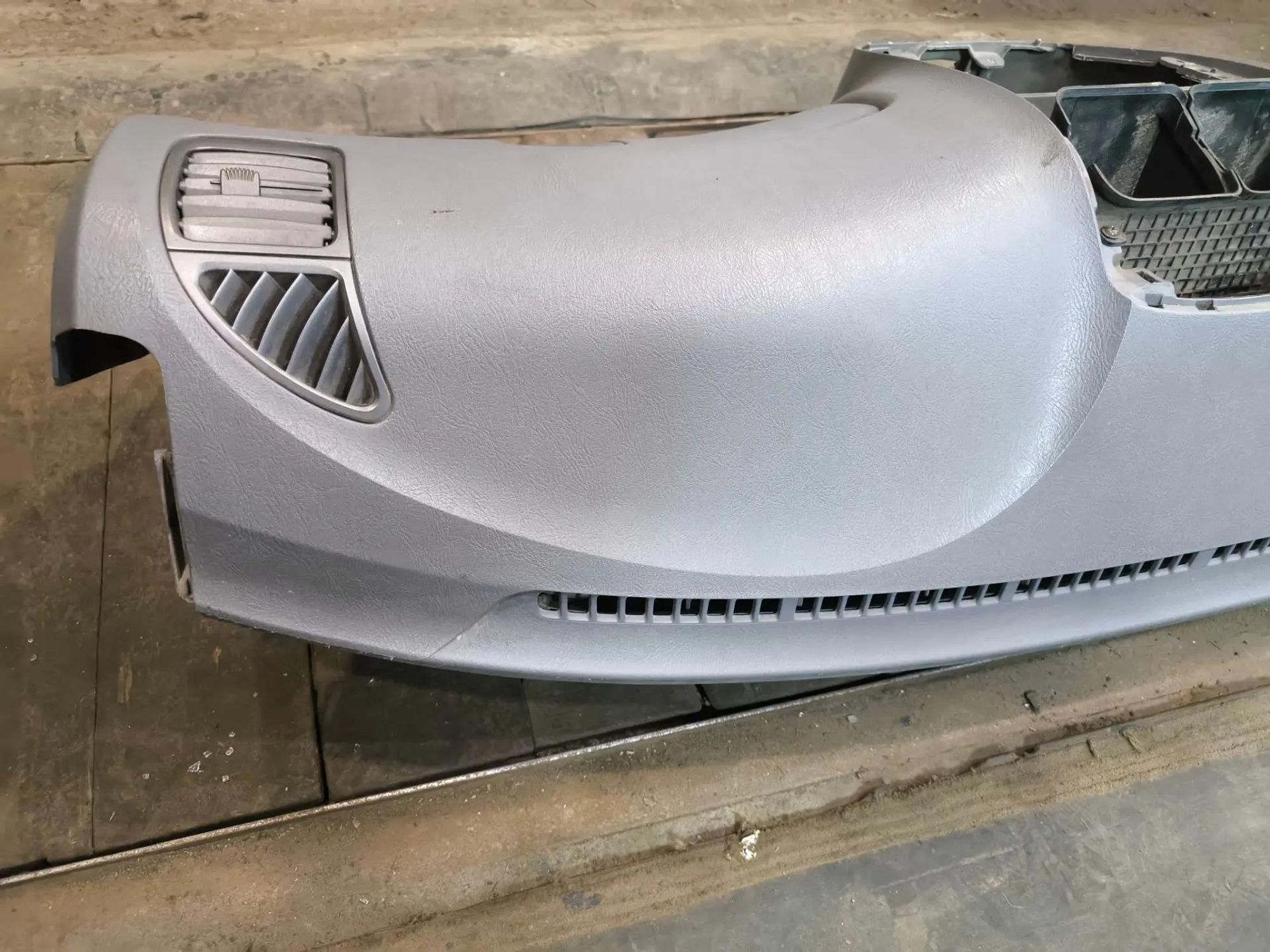 https://ycs.partsauto.market/partsauto-images/thmbs/userImages/d89d66a30f14dbad161fb7a986aa0fe5/part/4d3ef4ed-dcee-466f-a940-a041979dbfa6_1786285983647.jpg
