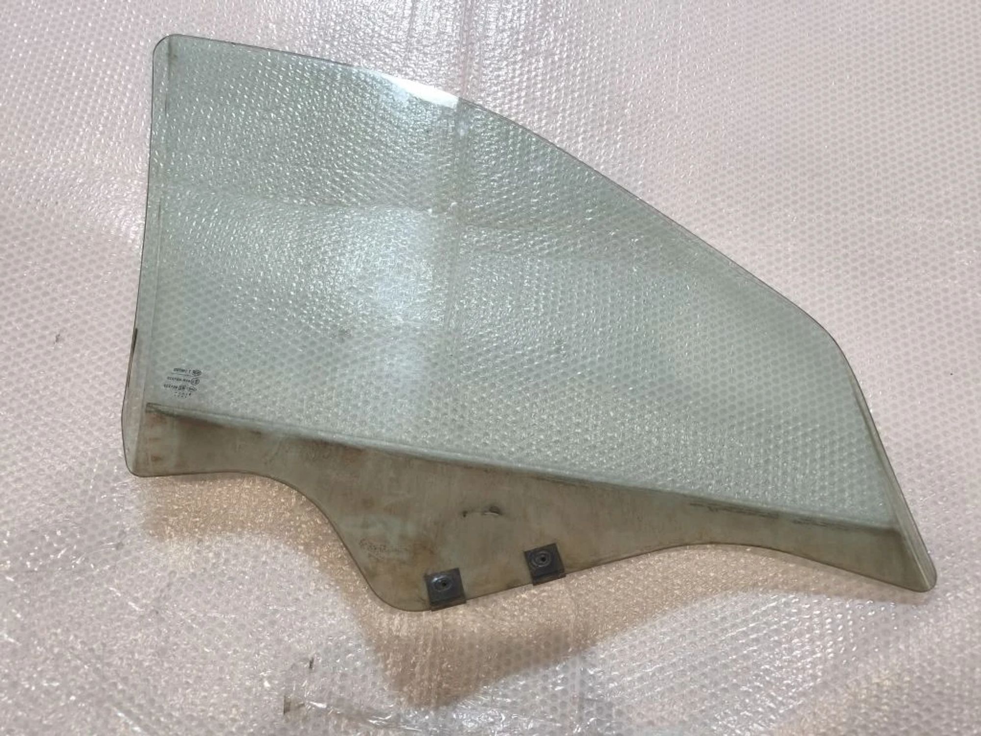 https://ycs.partsauto.market/partsauto-images/thmbs/userImages/d89d66a30f14dbad161fb7a986aa0fe5/part/4d9b072b-c0f7-48f8-8706-e118b2df8ba7_1777959002391.jpg