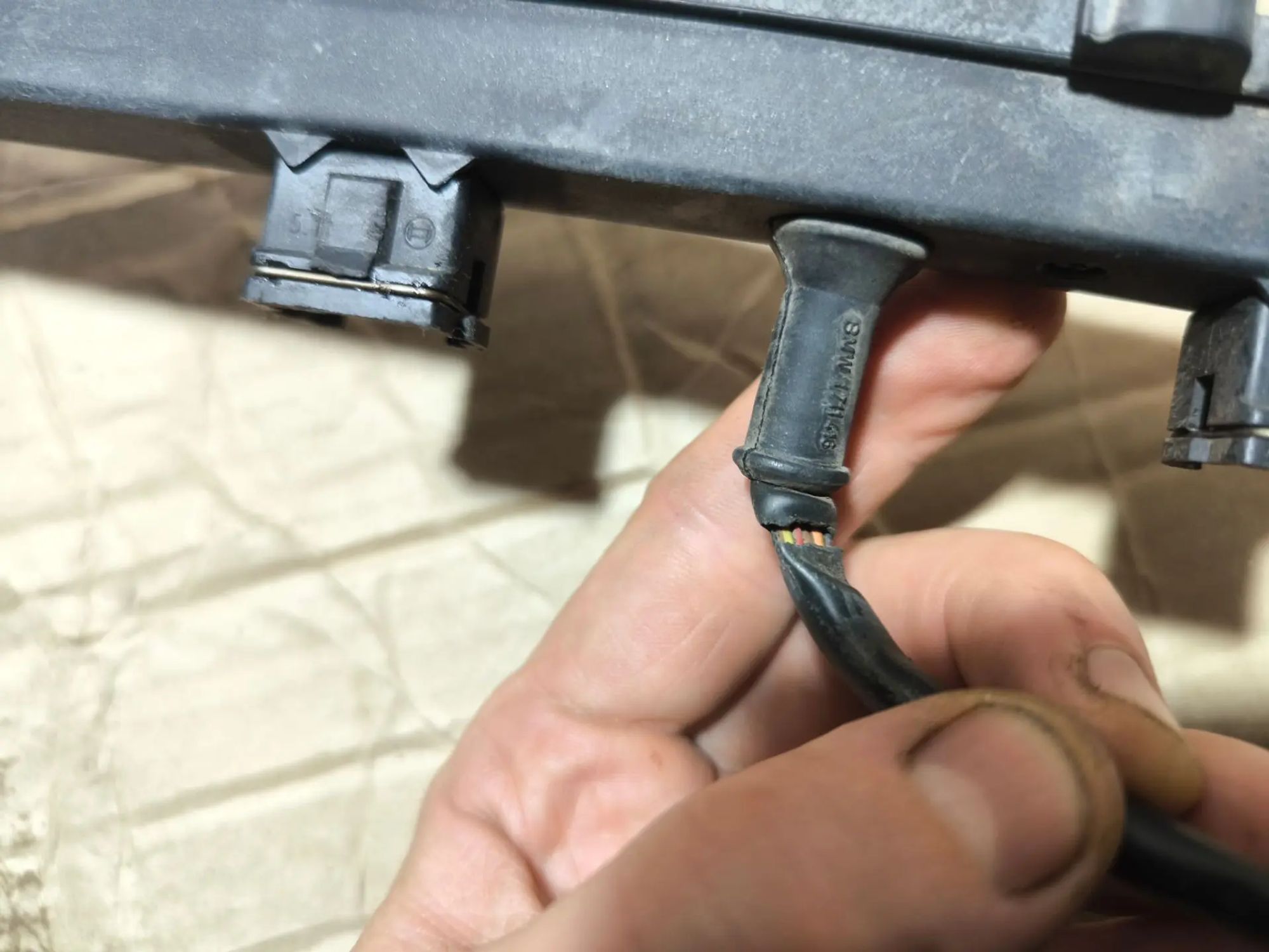 https://ycs.partsauto.market/partsauto-images/thmbs/userImages/d89d66a30f14dbad161fb7a986aa0fe5/part/4dd2b498-62d8-4d5a-90c6-14c344a0ae43_1782879757269.jpg