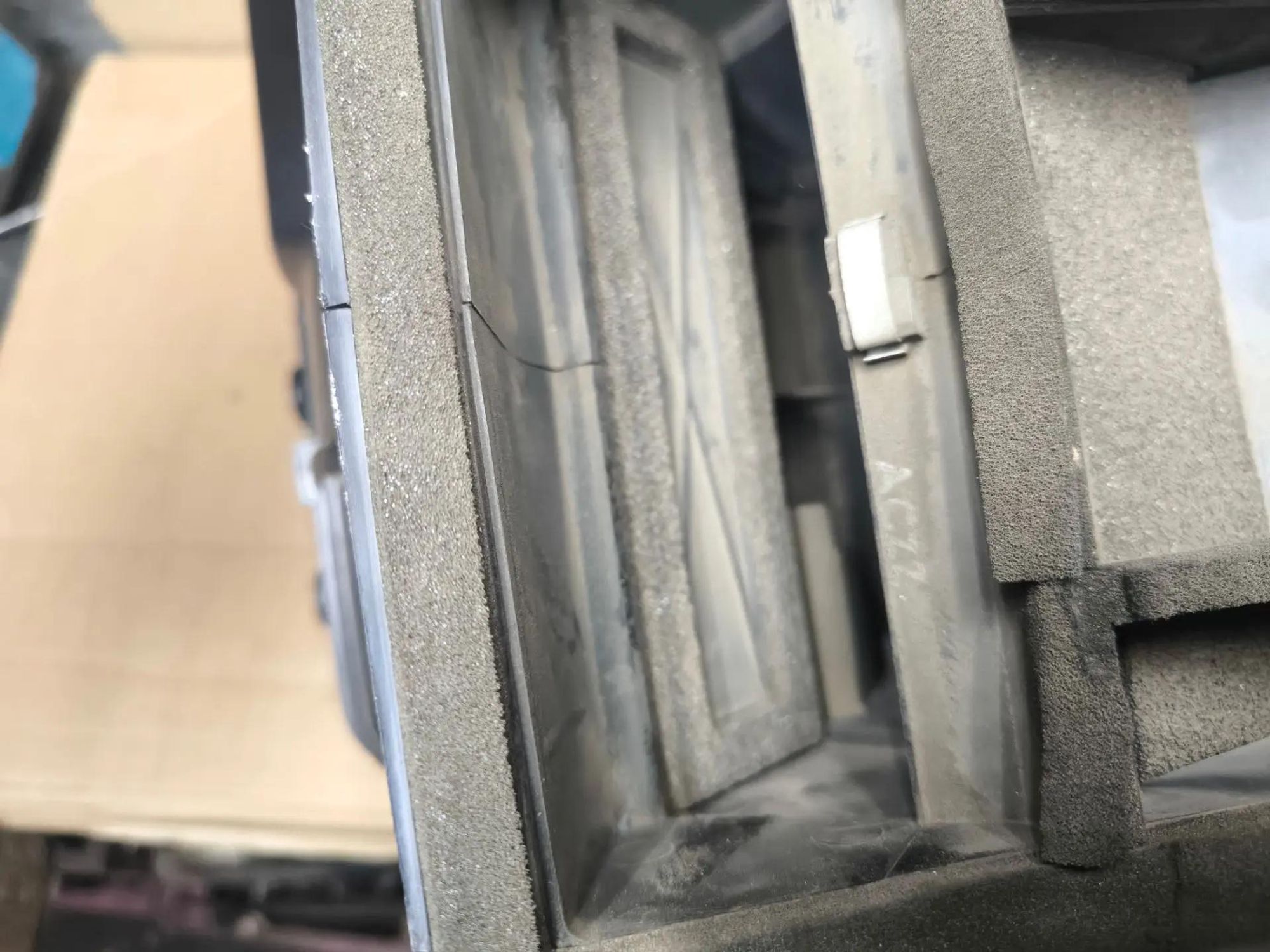 https://ycs.partsauto.market/partsauto-images/thmbs/userImages/d89d66a30f14dbad161fb7a986aa0fe5/part/4ded8351-fef2-4b78-8b6e-ddecb70f460a_1786261596047.jpg
