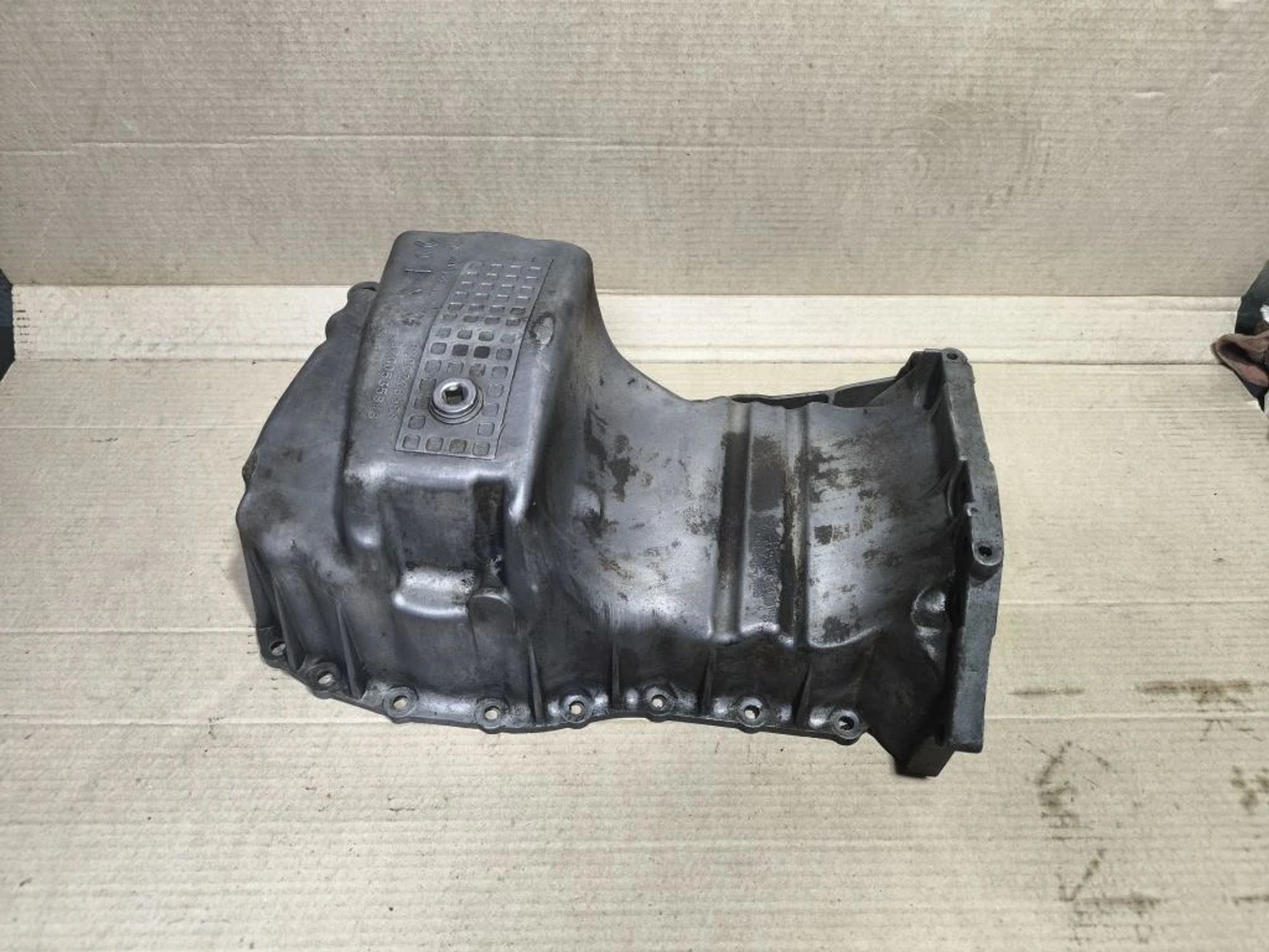 https://ycs.partsauto.market/partsauto-images/thmbs/userImages/d89d66a30f14dbad161fb7a986aa0fe5/part/4eb6fcd2-afc2-4e10-88ea-ef6f220d7e8e_1781153089809.jpg