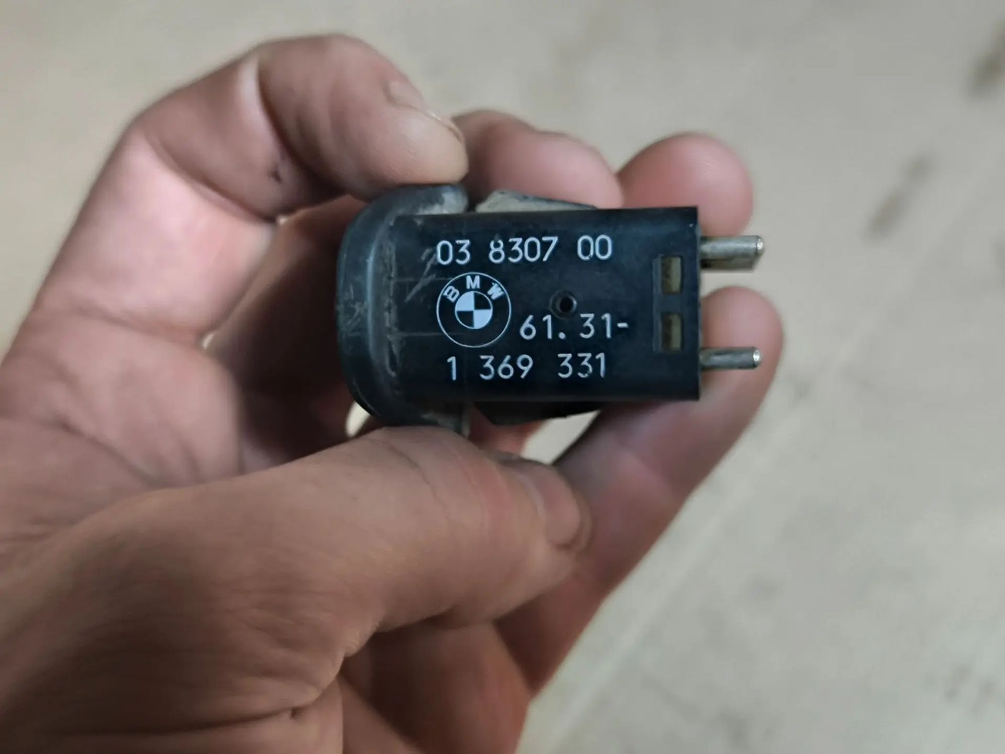 https://ycs.partsauto.market/partsauto-images/thmbs/userImages/d89d66a30f14dbad161fb7a986aa0fe5/part/4f101d9f-3f50-49c3-8019-058b3c0f578e_1781678541726.jpg