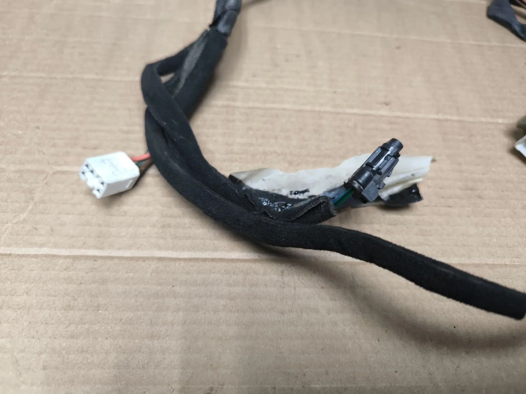 https://ycs.partsauto.market/partsauto-images/thmbs/userImages/d89d66a30f14dbad161fb7a986aa0fe5/part/4fbd11d9-29dc-420b-8d34-6b637735dcc3_1784909731011.jpg