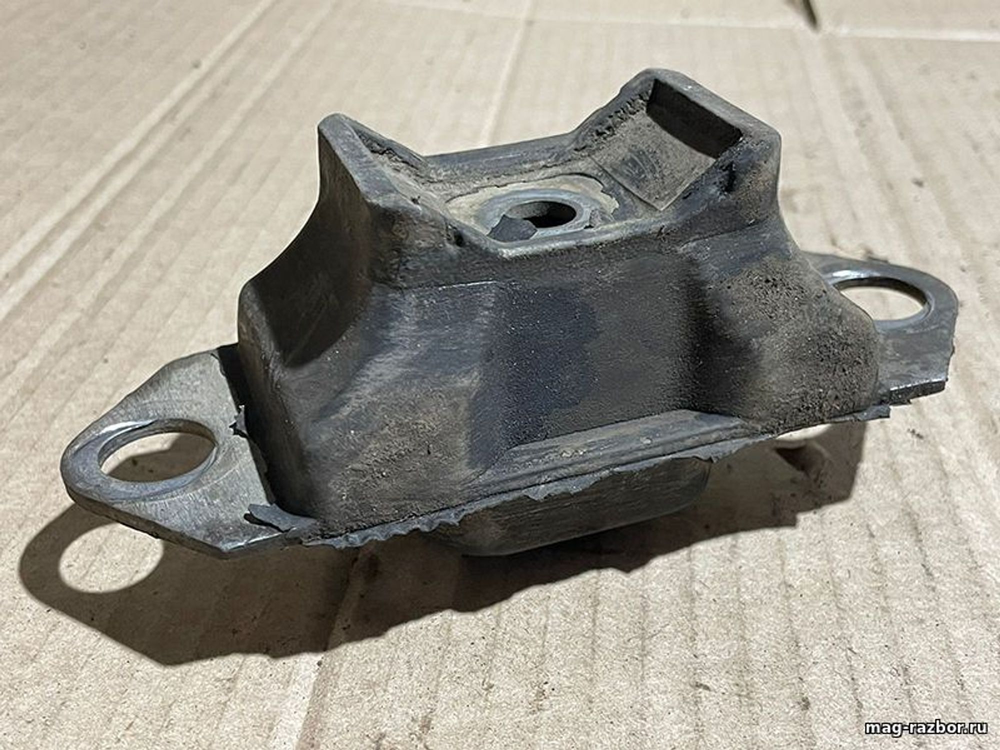 https://ycs.partsauto.market/partsauto-images/thmbs/userImages/d89d66a30f14dbad161fb7a986aa0fe5/part/51f6749b-4736-46f2-b2c6-5a19fd0abb31_1719756729747.jpg