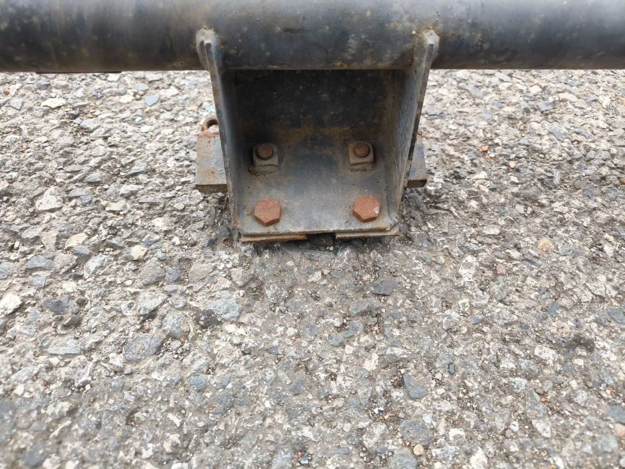 https://ycs.partsauto.market/partsauto-images/thmbs/userImages/d89d66a30f14dbad161fb7a986aa0fe5/part/534a093e-d0e8-4424-9dd3-50d93b5c0af2_1782405094785.jpg