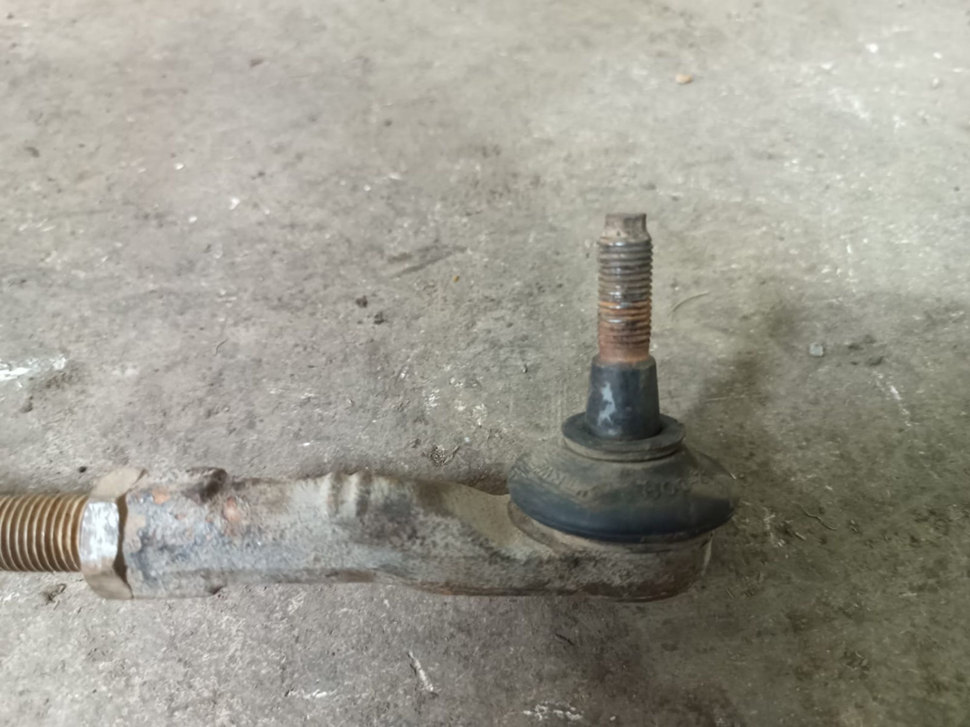 https://ycs.partsauto.market/partsauto-images/thmbs/userImages/d89d66a30f14dbad161fb7a986aa0fe5/part/538b3343-50b2-4f42-99a2-6051d7632e7a_1739518455578.jpg