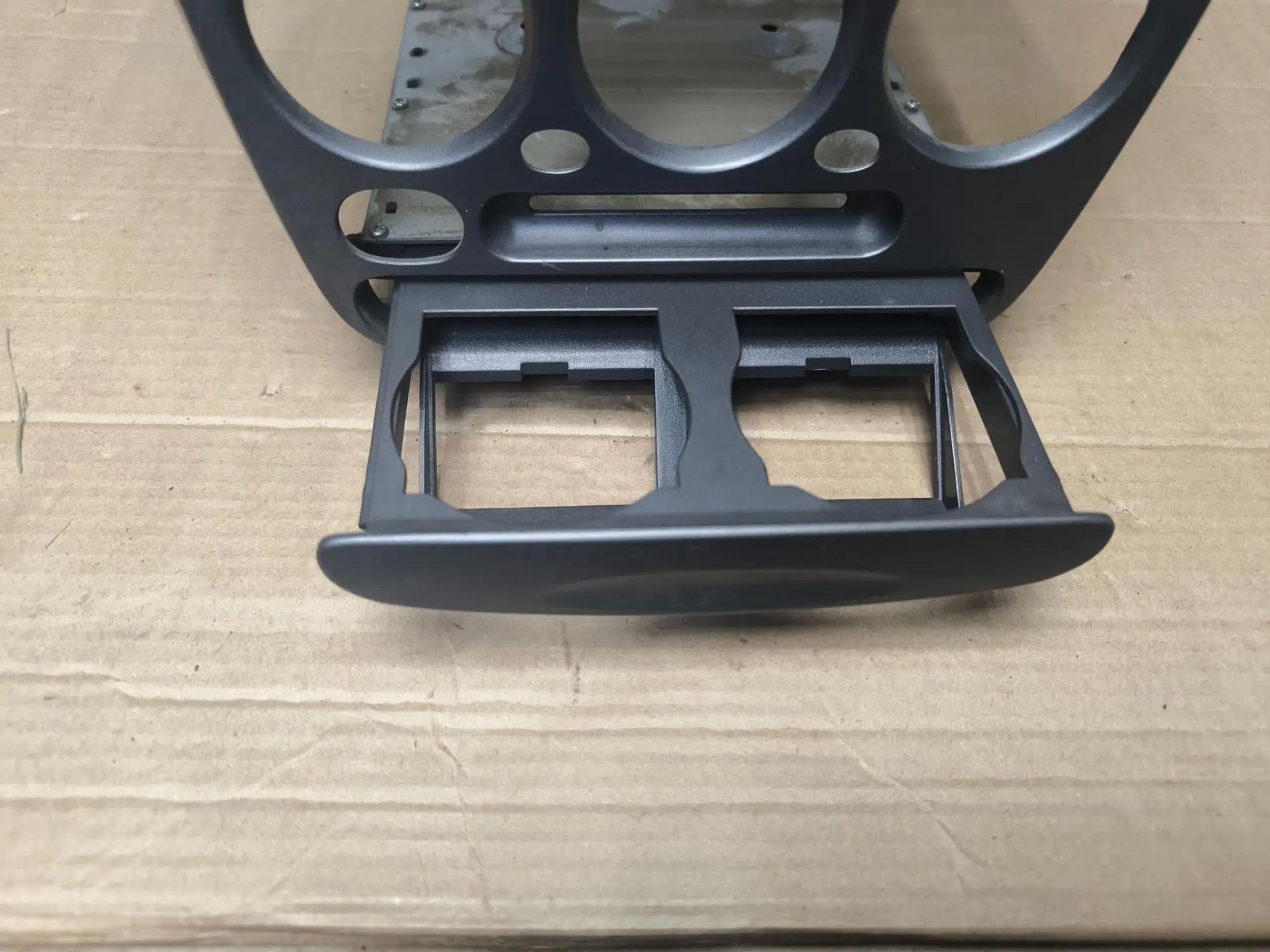 https://ycs.partsauto.market/partsauto-images/thmbs/userImages/d89d66a30f14dbad161fb7a986aa0fe5/part/54257afd-1cdf-4e44-be32-a492d438b416_1786264154410.jpg