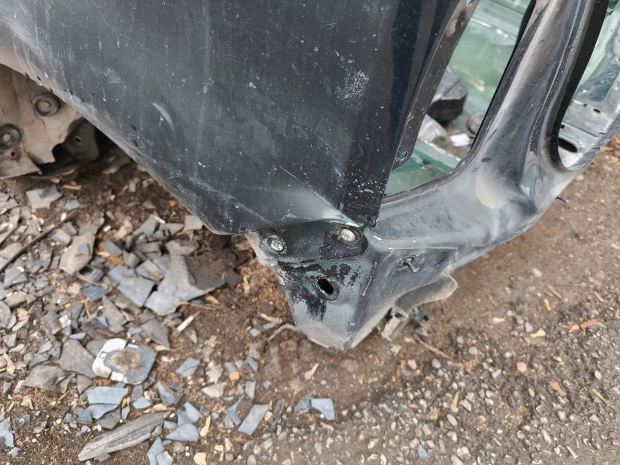 https://ycs.partsauto.market/partsauto-images/thmbs/userImages/d89d66a30f14dbad161fb7a986aa0fe5/part/54688859-3346-4b76-81dd-f31db9bf0b1e_1776057871281.jpg