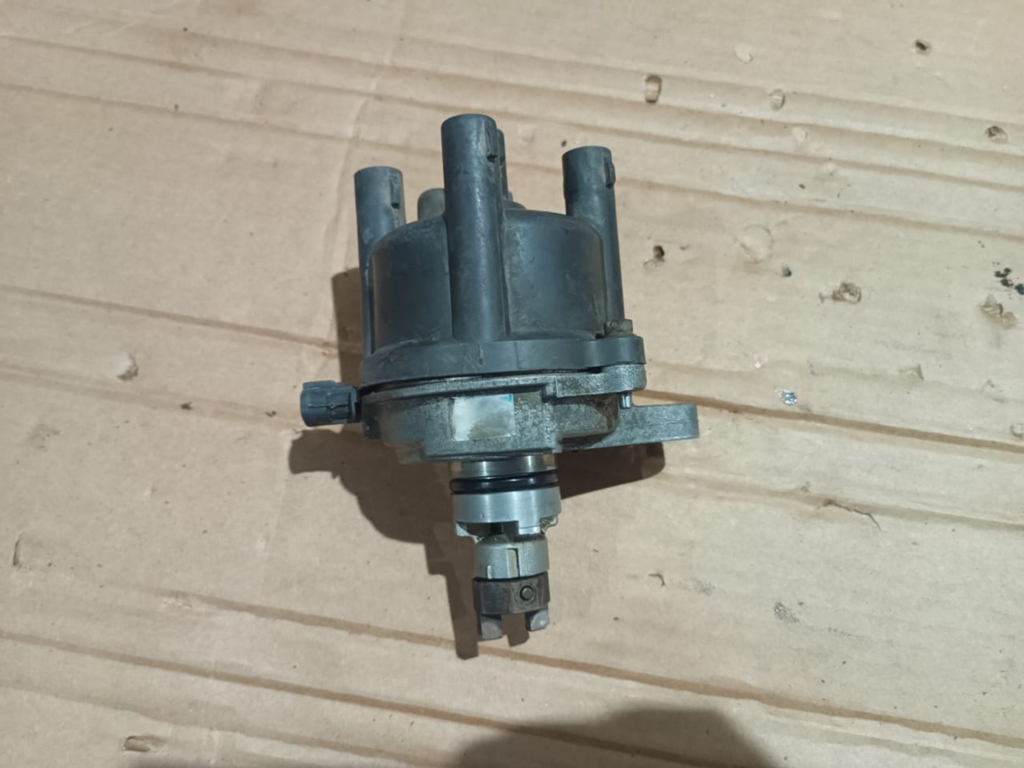 https://ycs.partsauto.market/partsauto-images/thmbs/userImages/d89d66a30f14dbad161fb7a986aa0fe5/part/547f8dae-5431-45b9-9bc4-6fbb6b96344f_1731761052459.jpg
