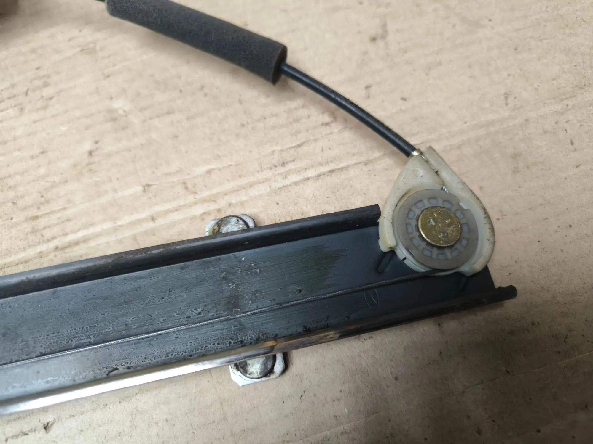 https://ycs.partsauto.market/partsauto-images/thmbs/userImages/d89d66a30f14dbad161fb7a986aa0fe5/part/5506e6f3-7f39-4c05-b38a-919e402ee9f1_1784697830322.jpg