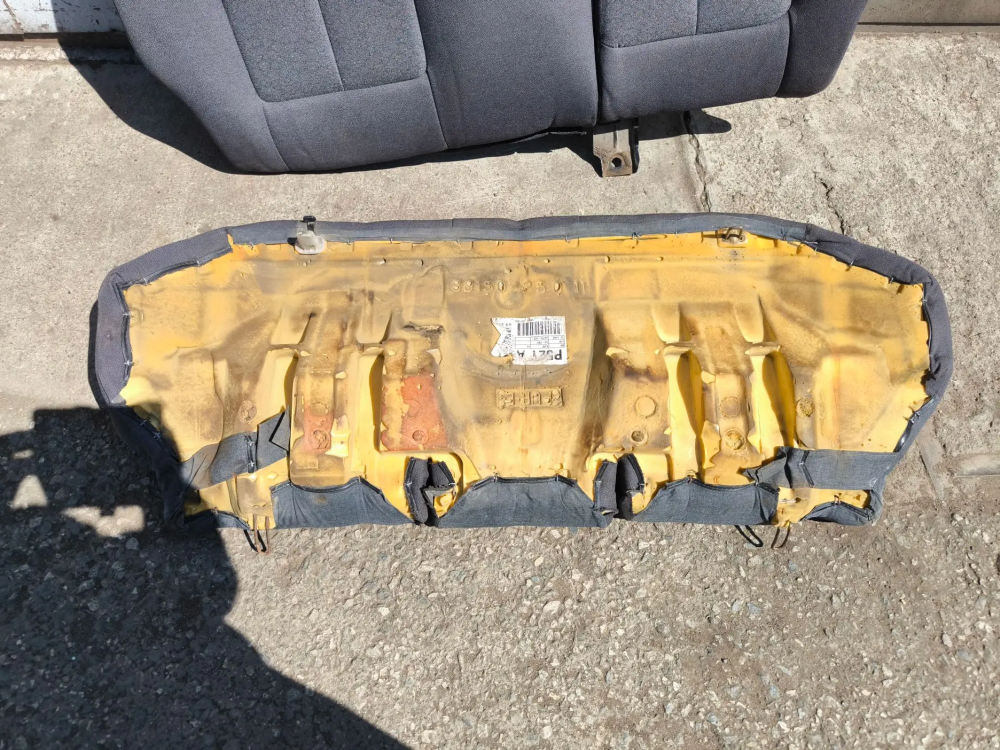 https://ycs.partsauto.market/partsauto-images/thmbs/userImages/d89d66a30f14dbad161fb7a986aa0fe5/part/55c61564-b170-41af-a2ed-a2fcf5bfa11f_1784475914153.jpg