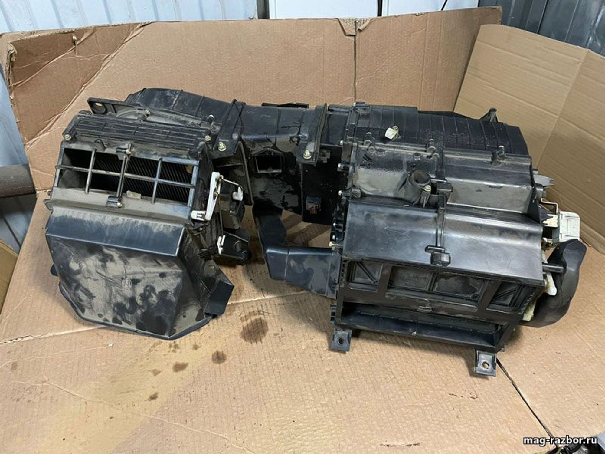 https://ycs.partsauto.market/partsauto-images/thmbs/userImages/d89d66a30f14dbad161fb7a986aa0fe5/part/56fd8582-94d3-45d0-acea-325dc76a2ba6_1718260652503.jpg