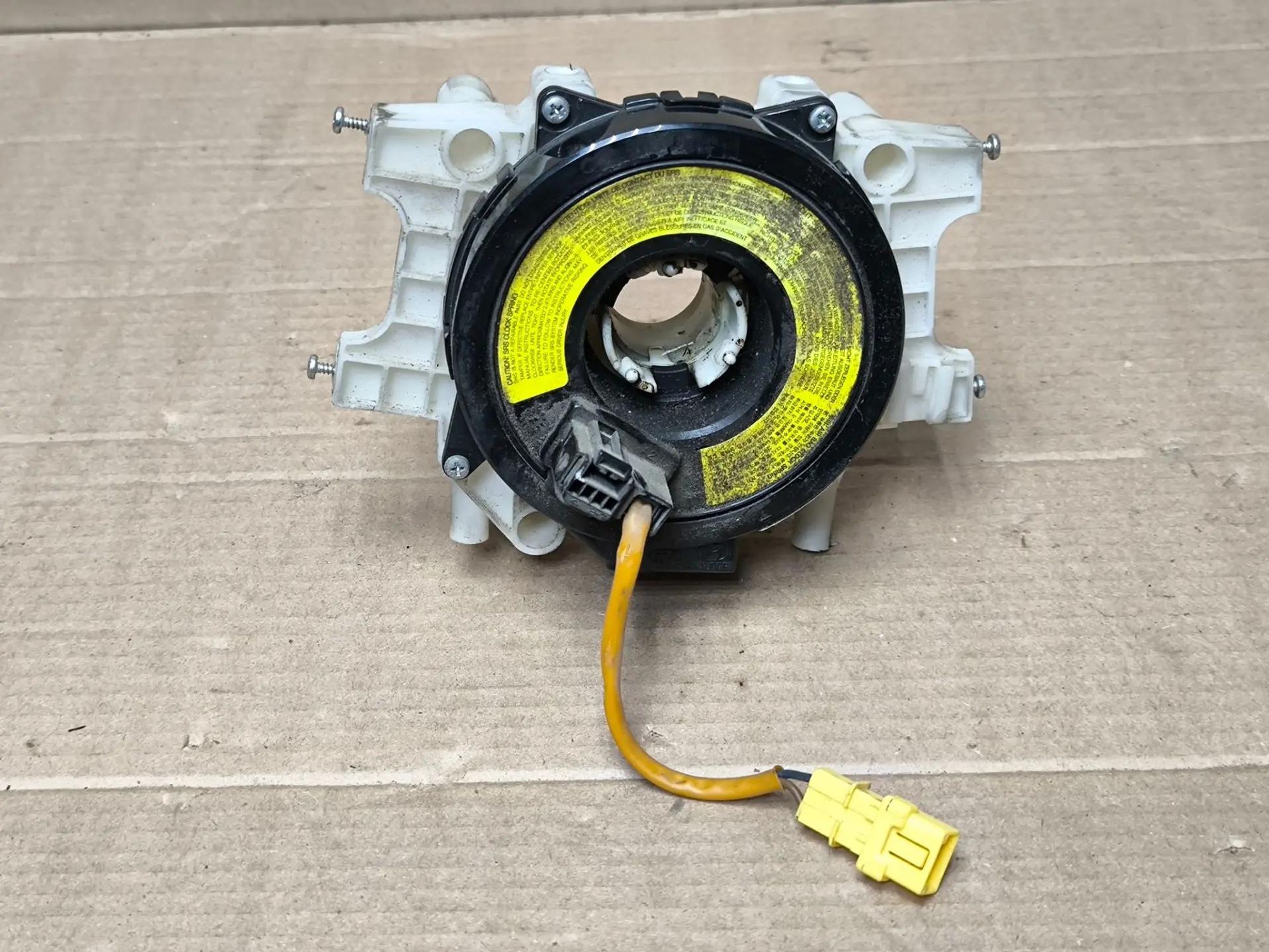 https://ycs.partsauto.market/partsauto-images/thmbs/userImages/d89d66a30f14dbad161fb7a986aa0fe5/part/573ee826-fe34-4564-8598-e2e905967b56_1786266075744.jpg