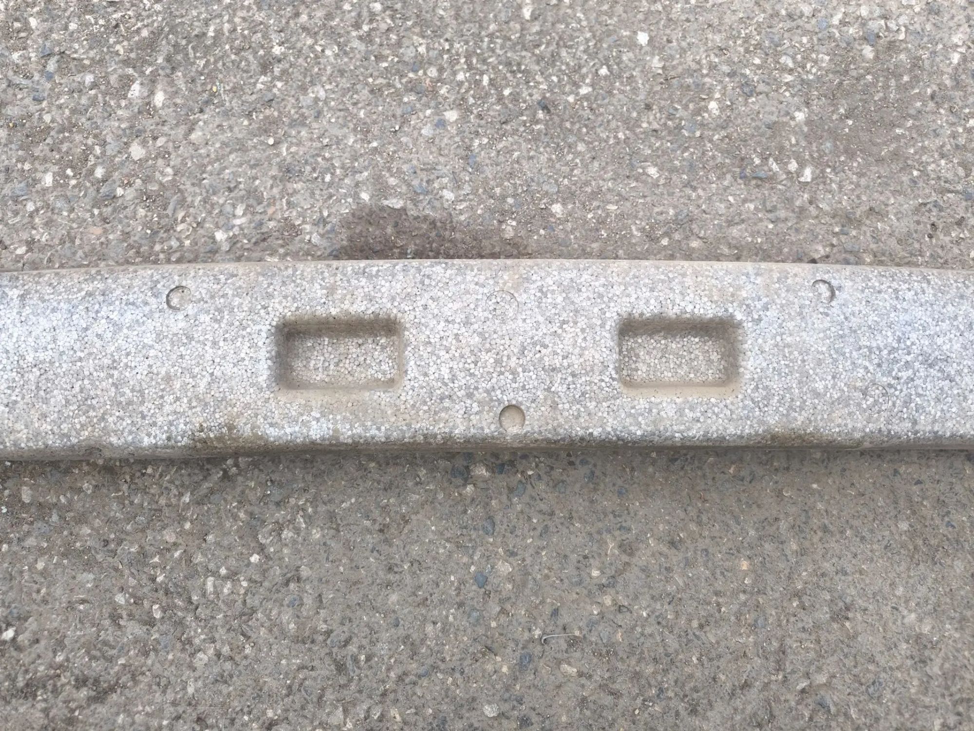 https://ycs.partsauto.market/partsauto-images/thmbs/userImages/d89d66a30f14dbad161fb7a986aa0fe5/part/577cc2f3-e08f-4a52-ad17-711003133a85_1785384012625.jpg