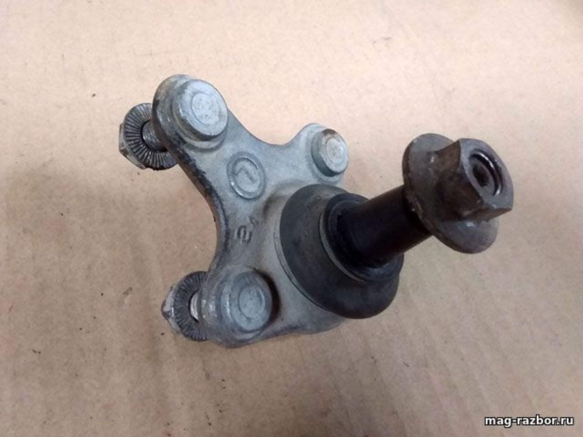https://ycs.partsauto.market/partsauto-images/thmbs/userImages/d89d66a30f14dbad161fb7a986aa0fe5/part/59017ec5-2669-4e61-982a-20bf968de9ba_1717153290316.jpg
