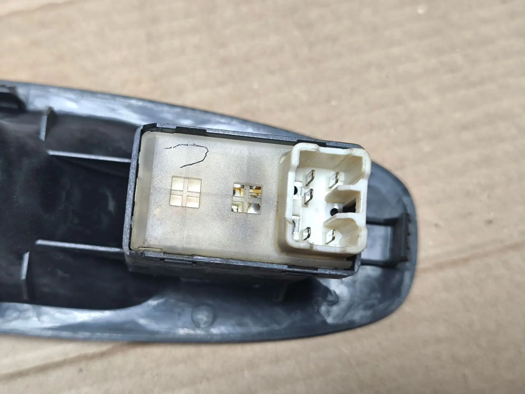 https://ycs.partsauto.market/partsauto-images/thmbs/userImages/d89d66a30f14dbad161fb7a986aa0fe5/part/5944944b-1a38-4dd8-9cd6-da4635c35fda_1784893930778.jpg