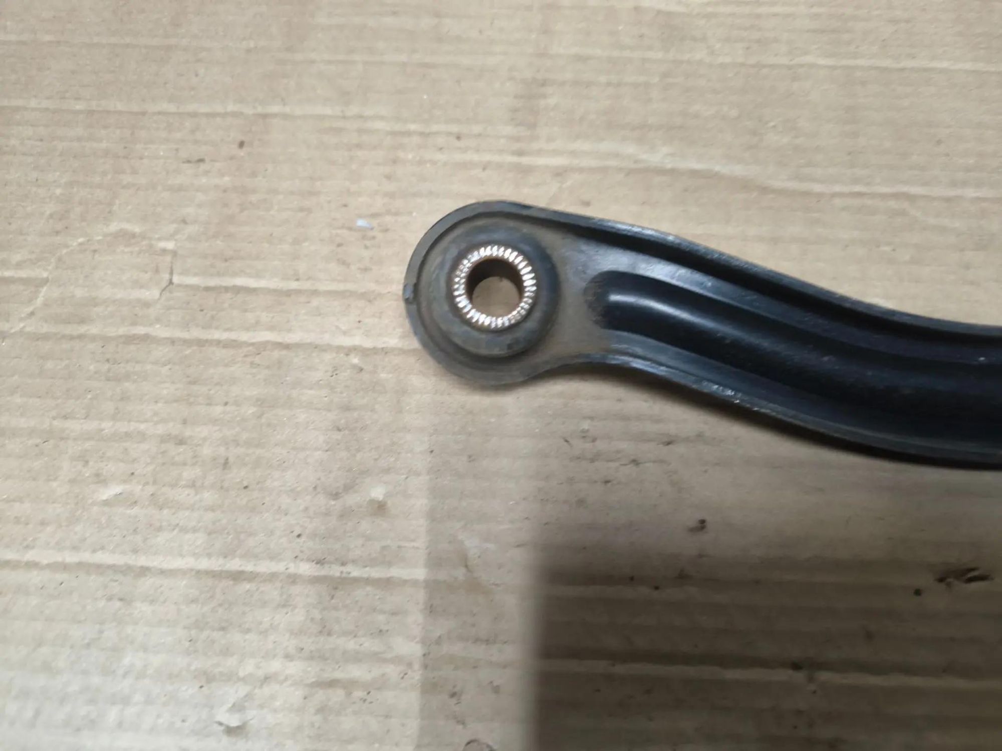 https://ycs.partsauto.market/partsauto-images/thmbs/userImages/d89d66a30f14dbad161fb7a986aa0fe5/part/5abdf9eb-c56d-4aa5-ad29-a707a7c6ca76_1786117779685.jpg