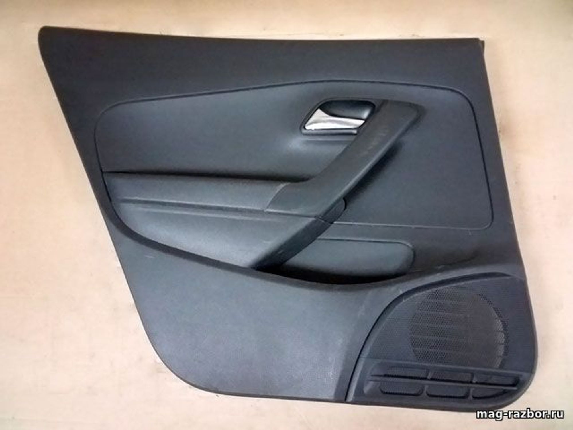 https://ycs.partsauto.market/partsauto-images/thmbs/userImages/d89d66a30f14dbad161fb7a986aa0fe5/part/5eb08e56-e1fd-40de-a01c-22e7c1148865_1717657004732.jpg