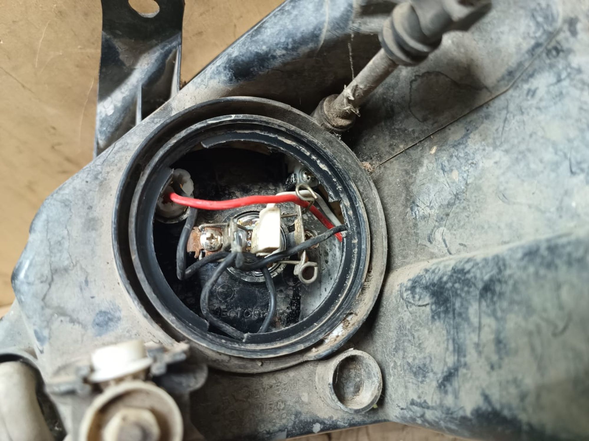 https://ycs.partsauto.market/partsauto-images/thmbs/userImages/d89d66a30f14dbad161fb7a986aa0fe5/part/5f30d9ae-90f7-44ef-819a-5e31151926d3_1740641012428.jpg