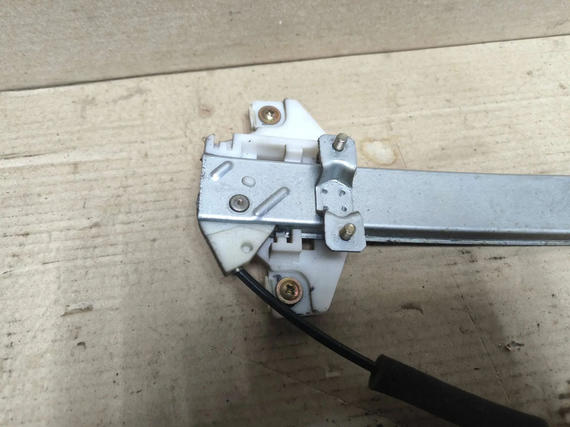 https://ycs.partsauto.market/partsauto-images/thmbs/userImages/d89d66a30f14dbad161fb7a986aa0fe5/part/5fb899c1-05c5-4eb9-81a9-9d520587cd6d_1784298858366.jpg