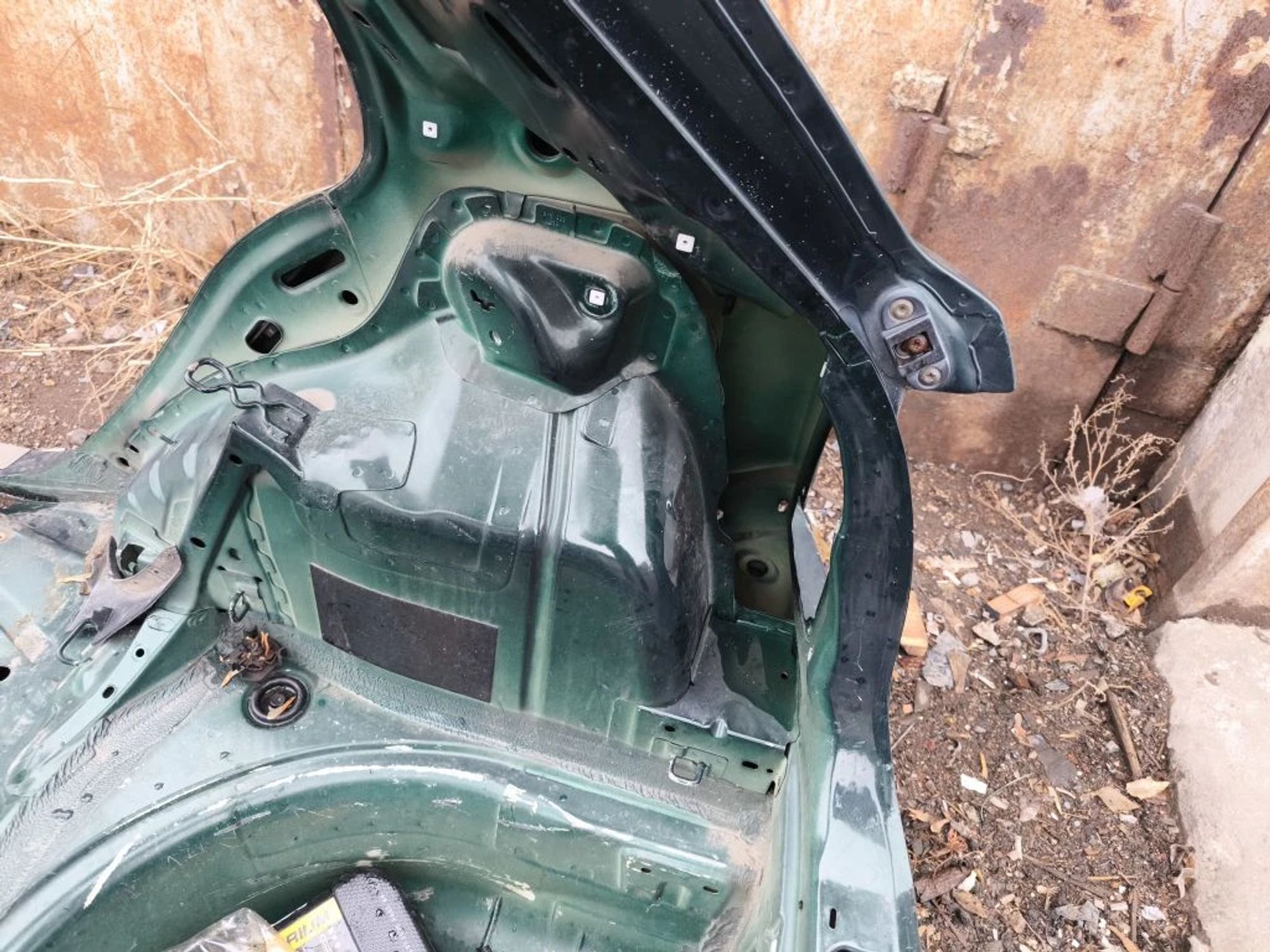 https://ycs.partsauto.market/partsauto-images/thmbs/userImages/d89d66a30f14dbad161fb7a986aa0fe5/part/60f9548e-8b26-4c58-8c0c-a89c8ea93b09_1776057873520.jpg