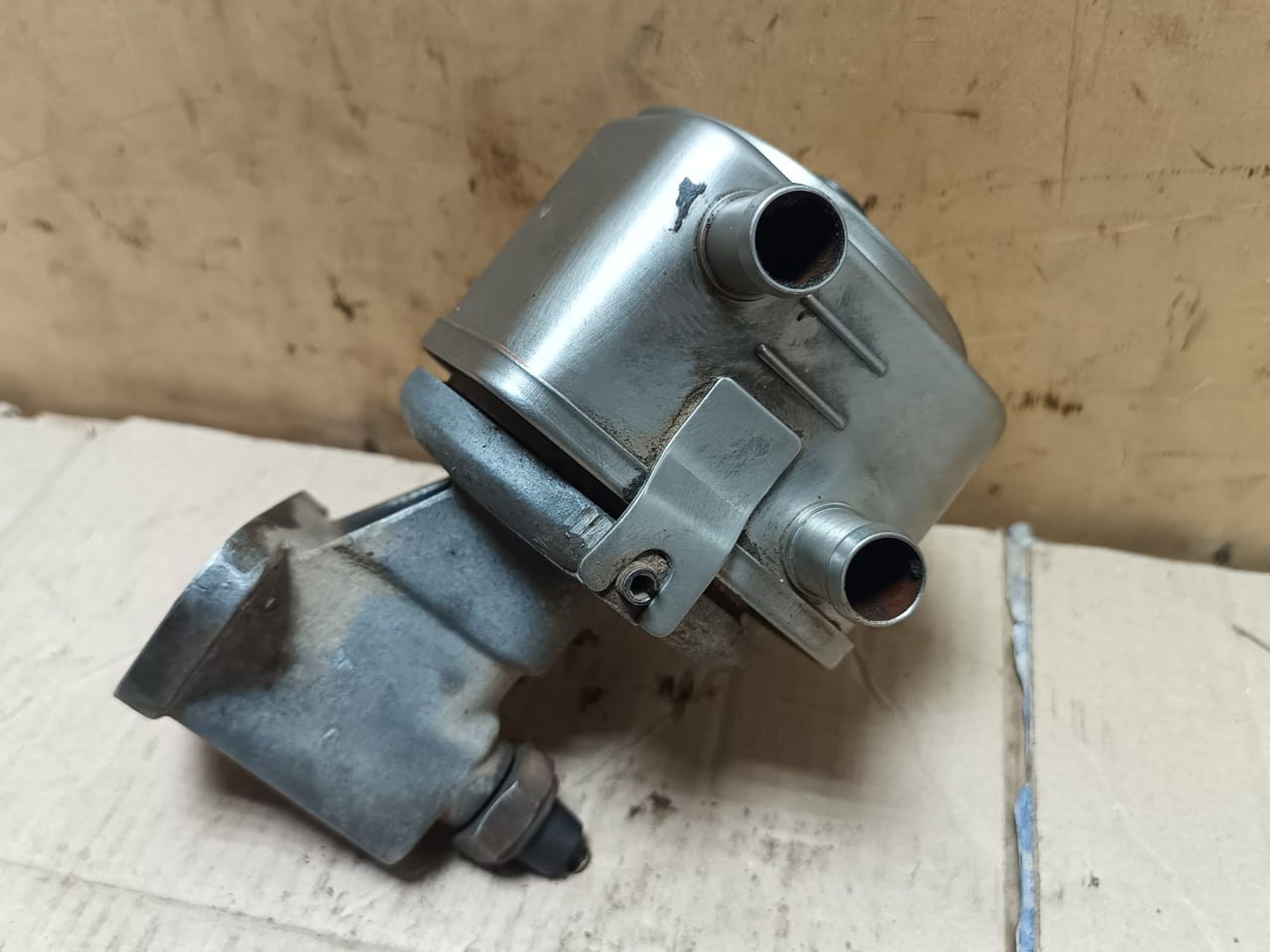 https://ycs.partsauto.market/partsauto-images/thmbs/userImages/d89d66a30f14dbad161fb7a986aa0fe5/part/61bee7e6-8082-4562-9bc7-e33bb6ea2cbd_1743660789101.jpg