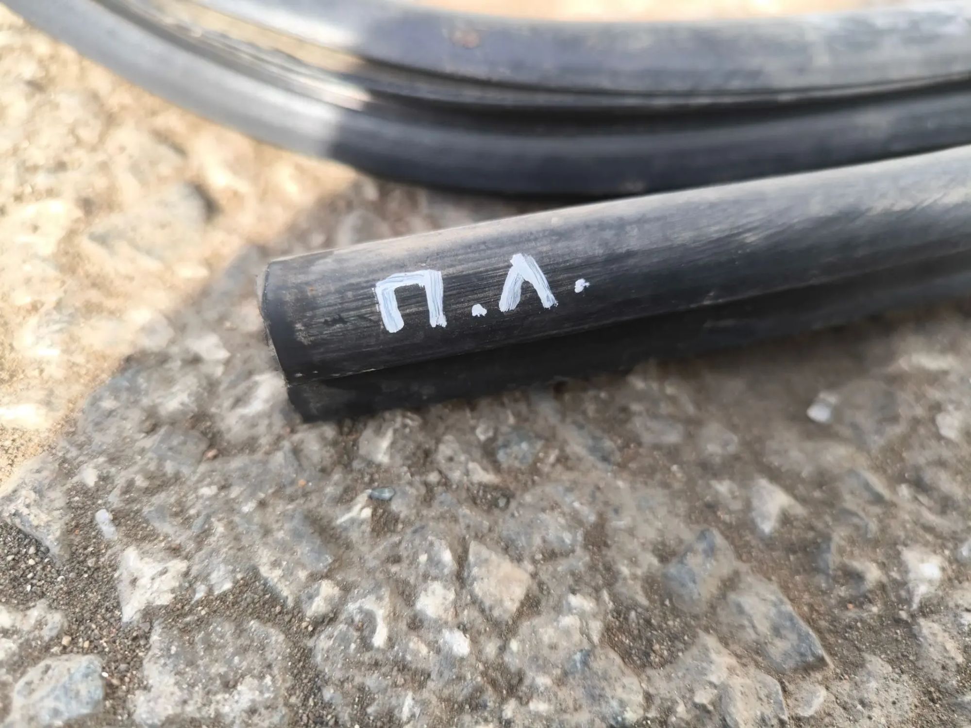 https://ycs.partsauto.market/partsauto-images/thmbs/userImages/d89d66a30f14dbad161fb7a986aa0fe5/part/61e25725-c245-48e5-8d8e-8d3103dfbd2c_1783529462602.jpg