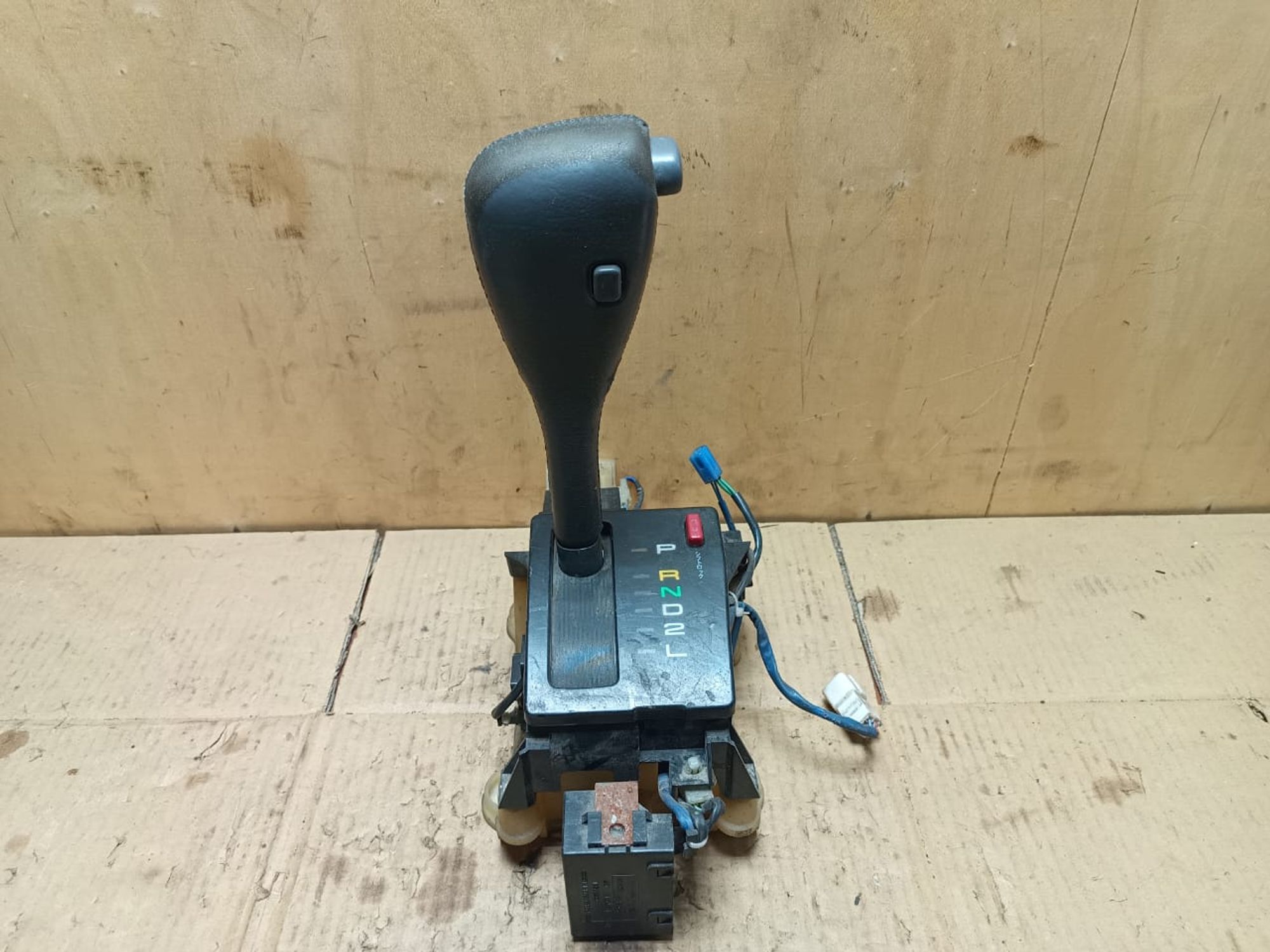 https://ycs.partsauto.market/partsauto-images/thmbs/userImages/d89d66a30f14dbad161fb7a986aa0fe5/part/63336d5f-c26d-4734-a067-7d917bc04abb_1739197181358.jpg