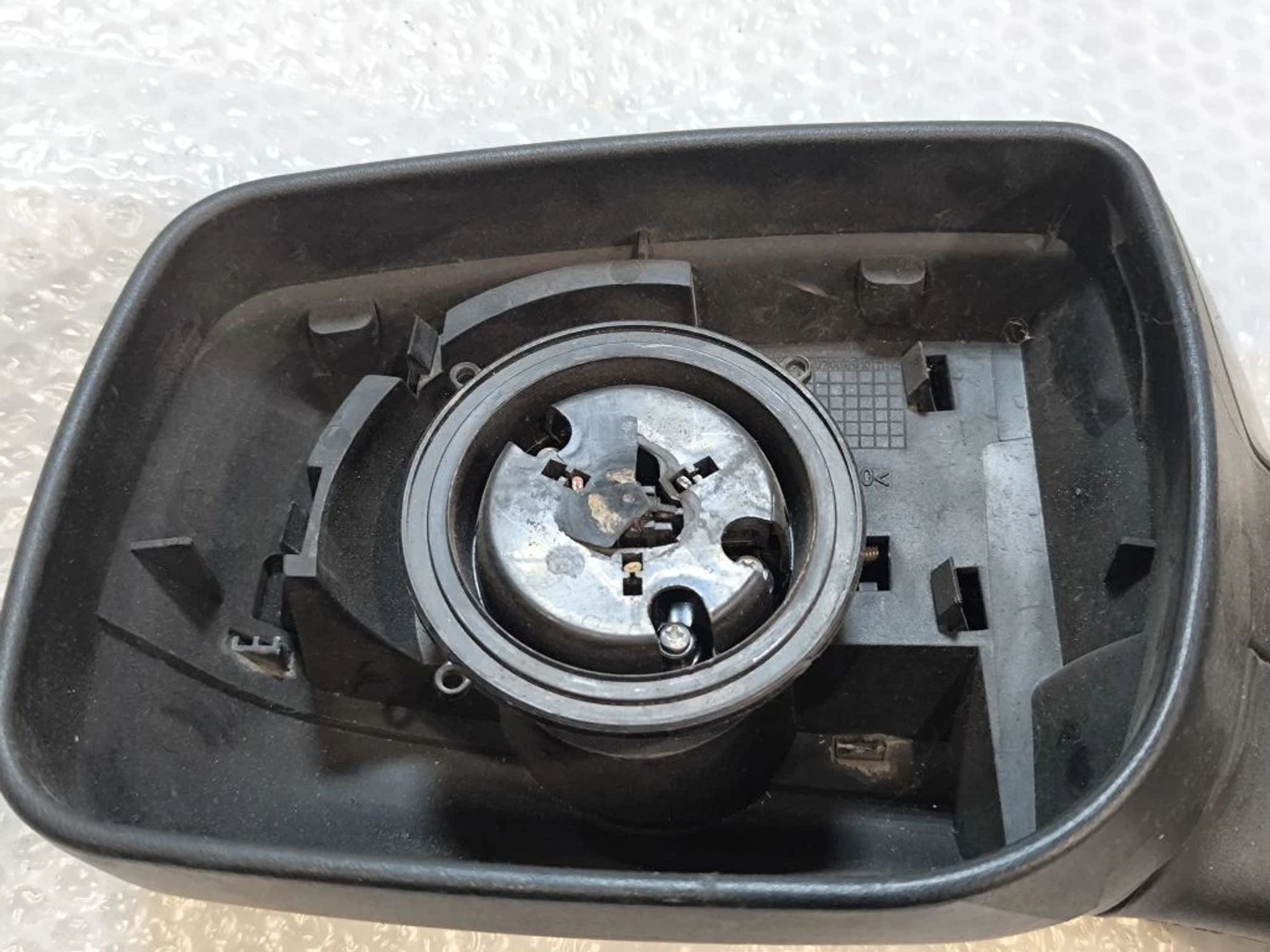 https://ycs.partsauto.market/partsauto-images/thmbs/userImages/d89d66a30f14dbad161fb7a986aa0fe5/part/6399a5a0-92c7-4bb5-9b8d-bdc89378b08c_1777792881948.jpg