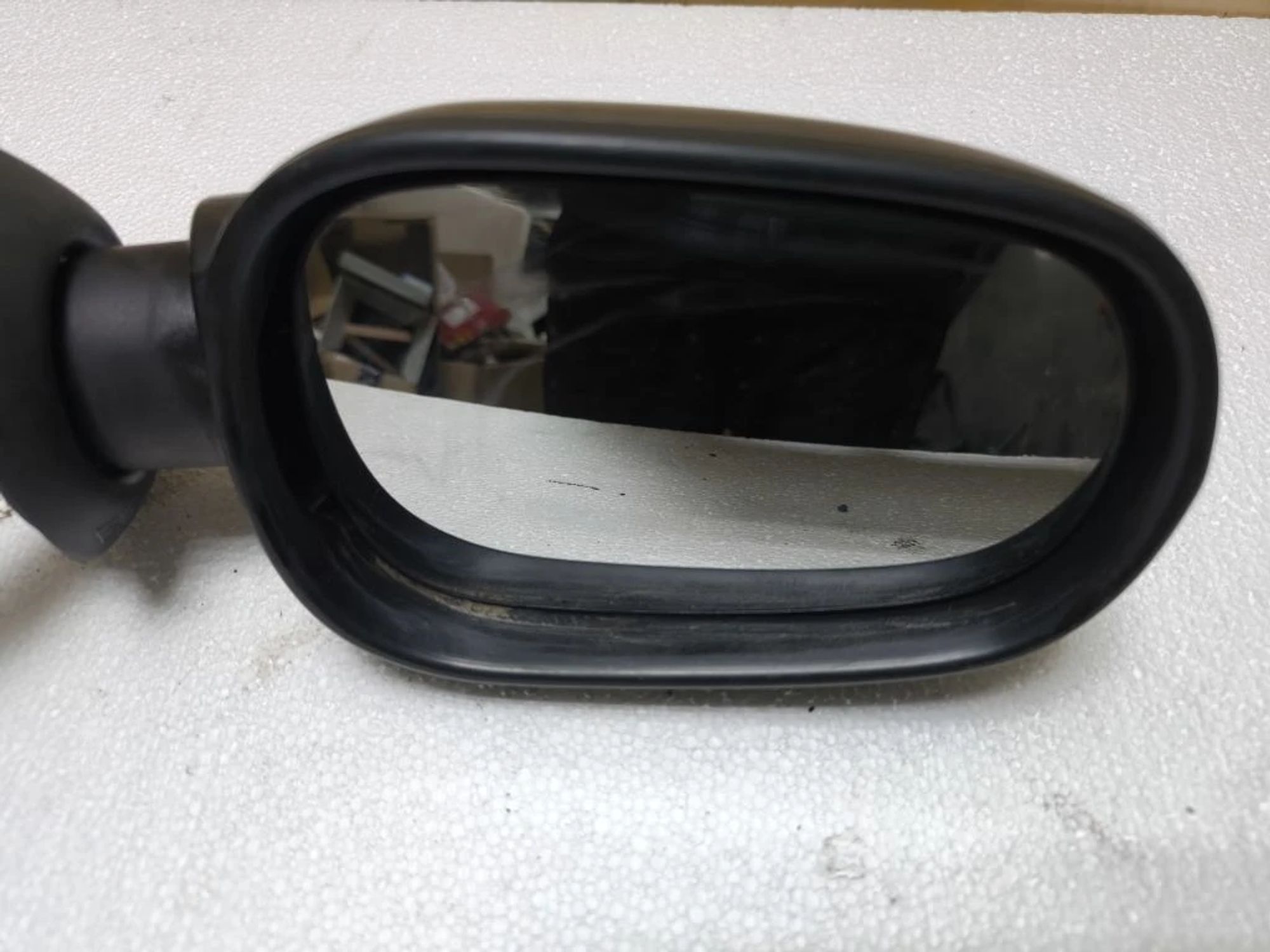 https://ycs.partsauto.market/partsauto-images/thmbs/userImages/d89d66a30f14dbad161fb7a986aa0fe5/part/65117ee7-d292-4195-b3d9-a587d3abf6a5_1776076294780.jpg