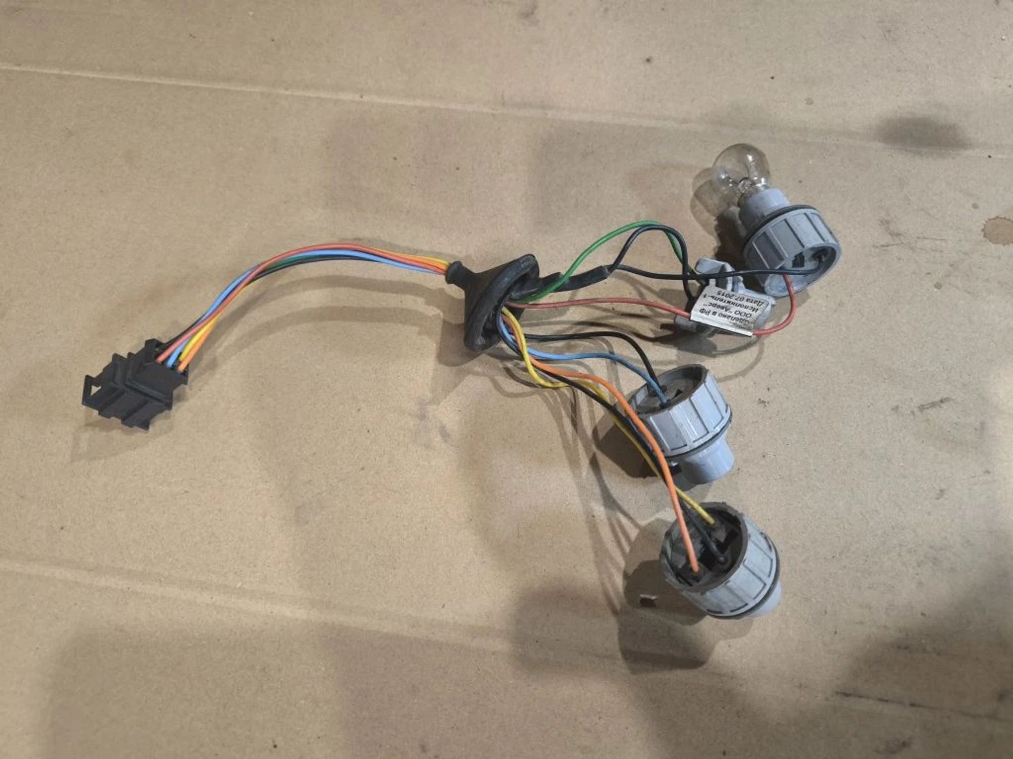 https://ycs.partsauto.market/partsauto-images/thmbs/userImages/d89d66a30f14dbad161fb7a986aa0fe5/part/654aea44-3091-47d5-886e-c8cc5442c9a9_1776748259930.jpg