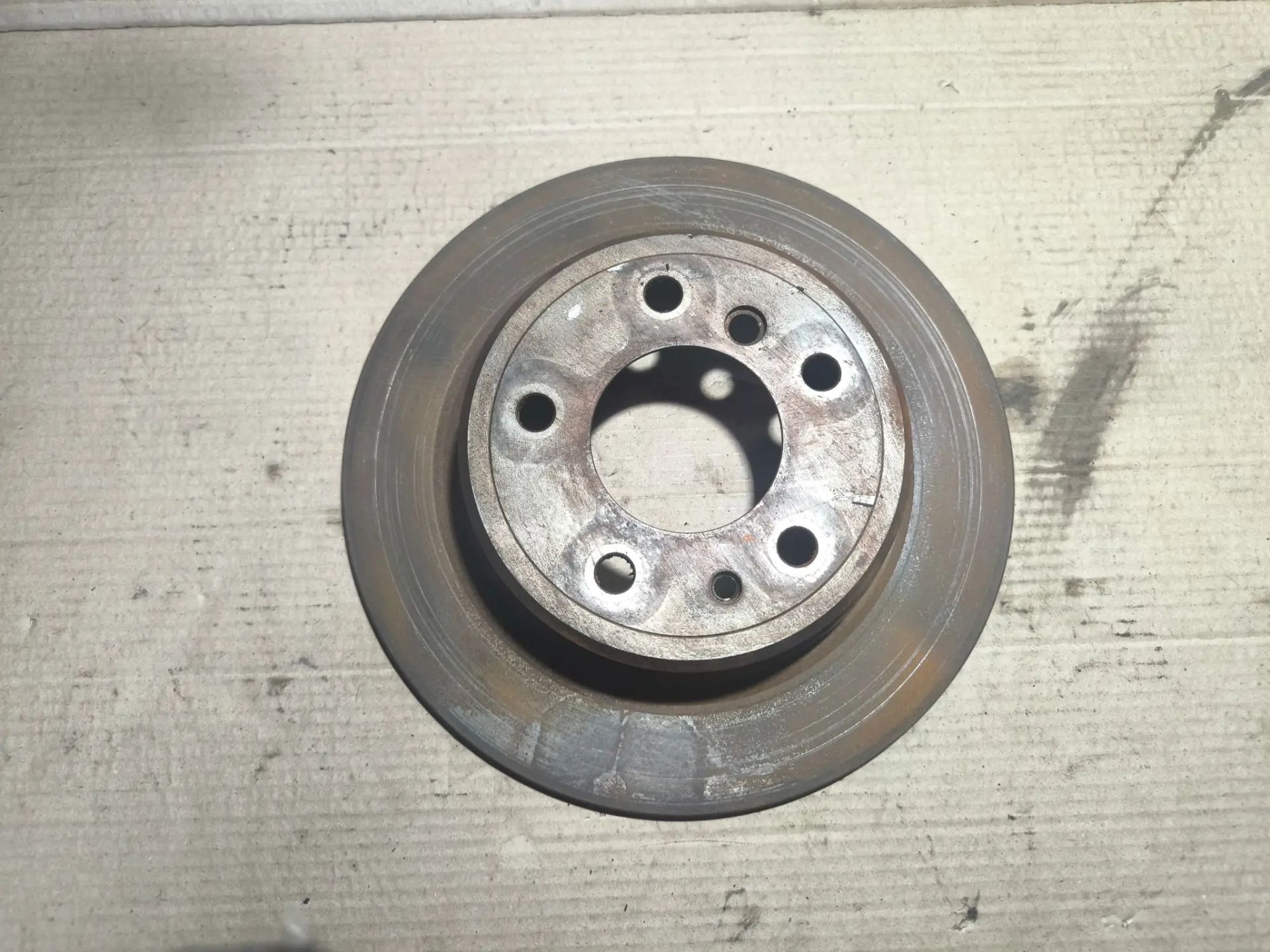 https://ycs.partsauto.market/partsauto-images/thmbs/userImages/d89d66a30f14dbad161fb7a986aa0fe5/part/66b7ce75-3c6d-45cb-81d2-9e3ecc3a707d_1782406280933.jpg