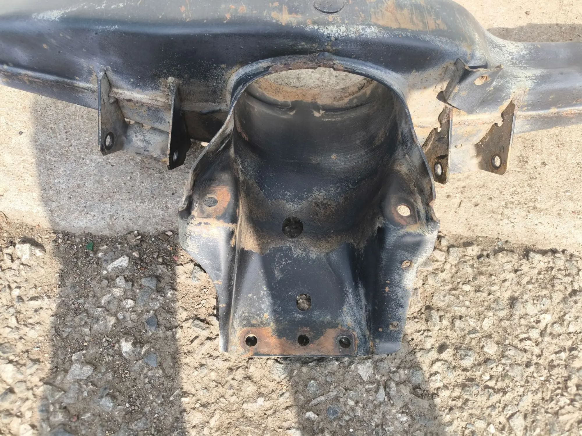 https://ycs.partsauto.market/partsauto-images/thmbs/userImages/d89d66a30f14dbad161fb7a986aa0fe5/part/6719d2c9-0e0e-472b-9b94-b5ca834e34d0_1783528868636.jpg