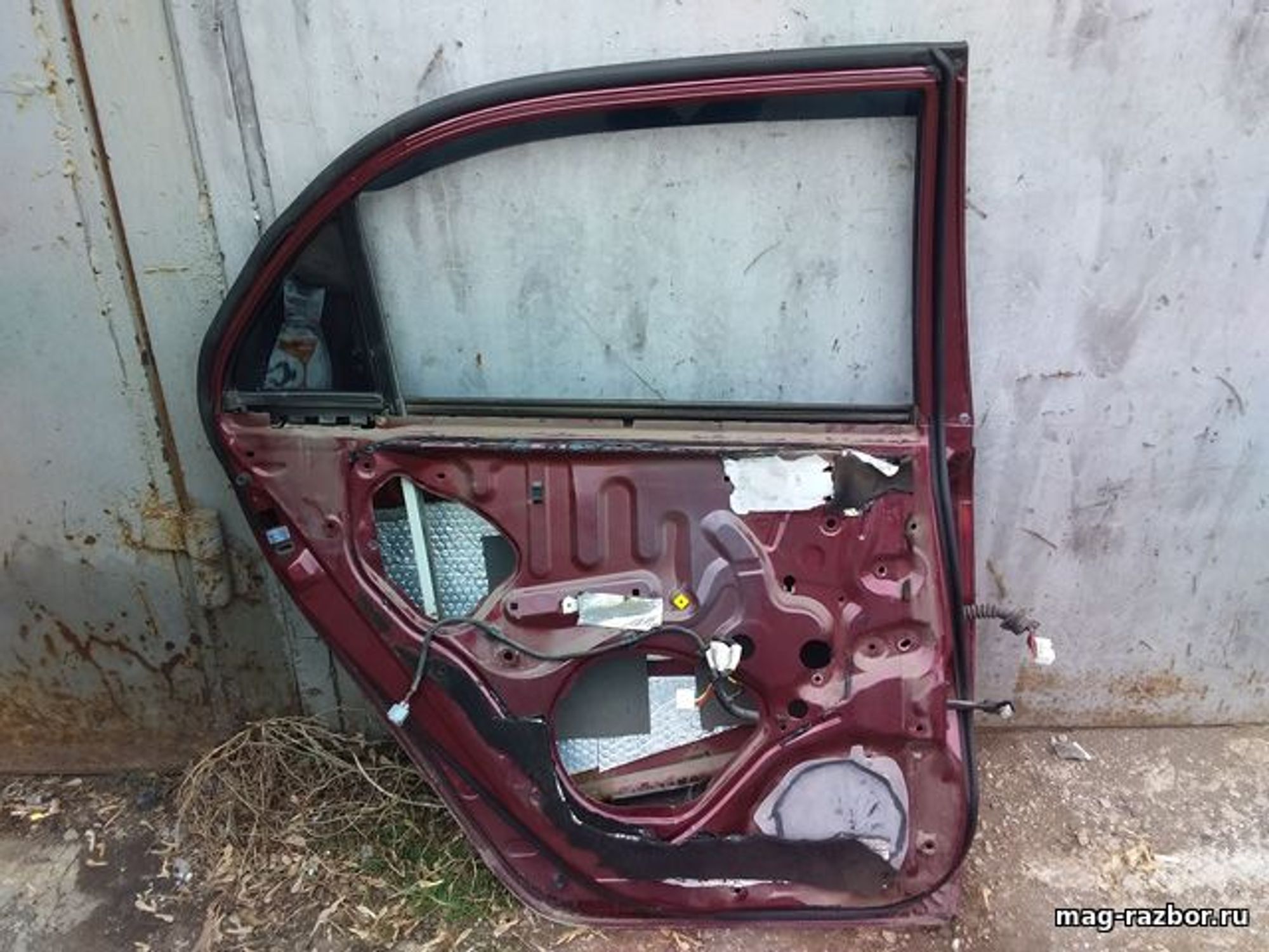 https://ycs.partsauto.market/partsauto-images/thmbs/userImages/d89d66a30f14dbad161fb7a986aa0fe5/part/672ccc29-8a2b-49d1-a76b-0d684f714689_1712739210703.jpg