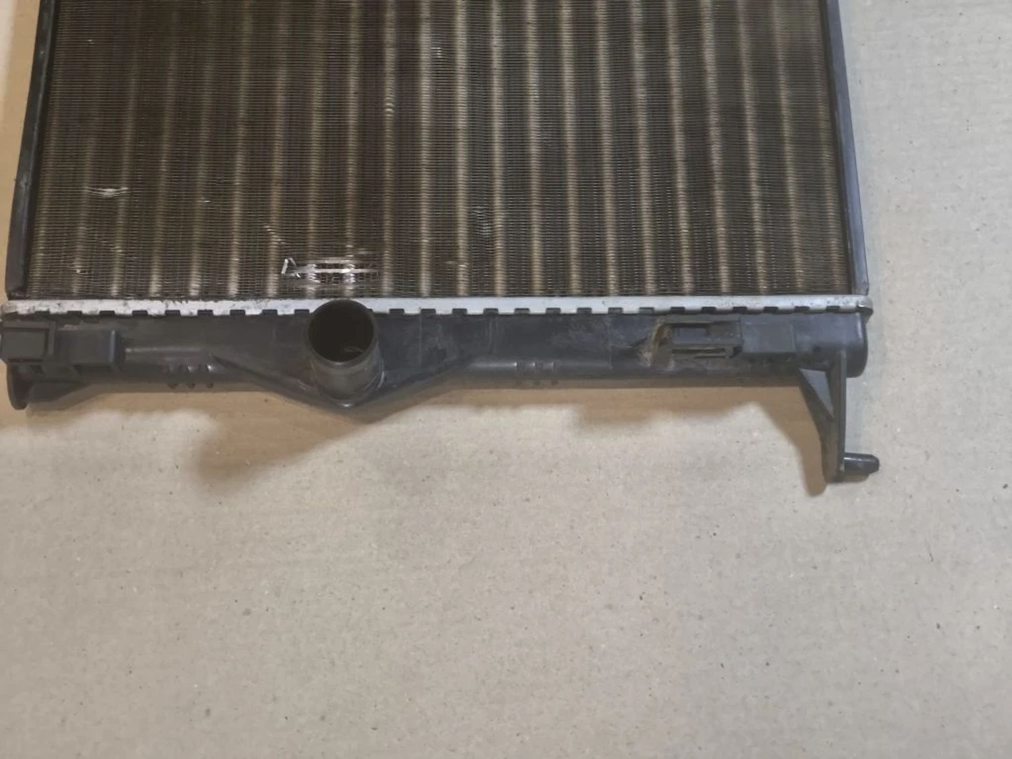 https://ycs.partsauto.market/partsauto-images/thmbs/userImages/d89d66a30f14dbad161fb7a986aa0fe5/part/677430d5-8bc1-43a2-b407-da8e5a462dc3_1779946345389.jpg